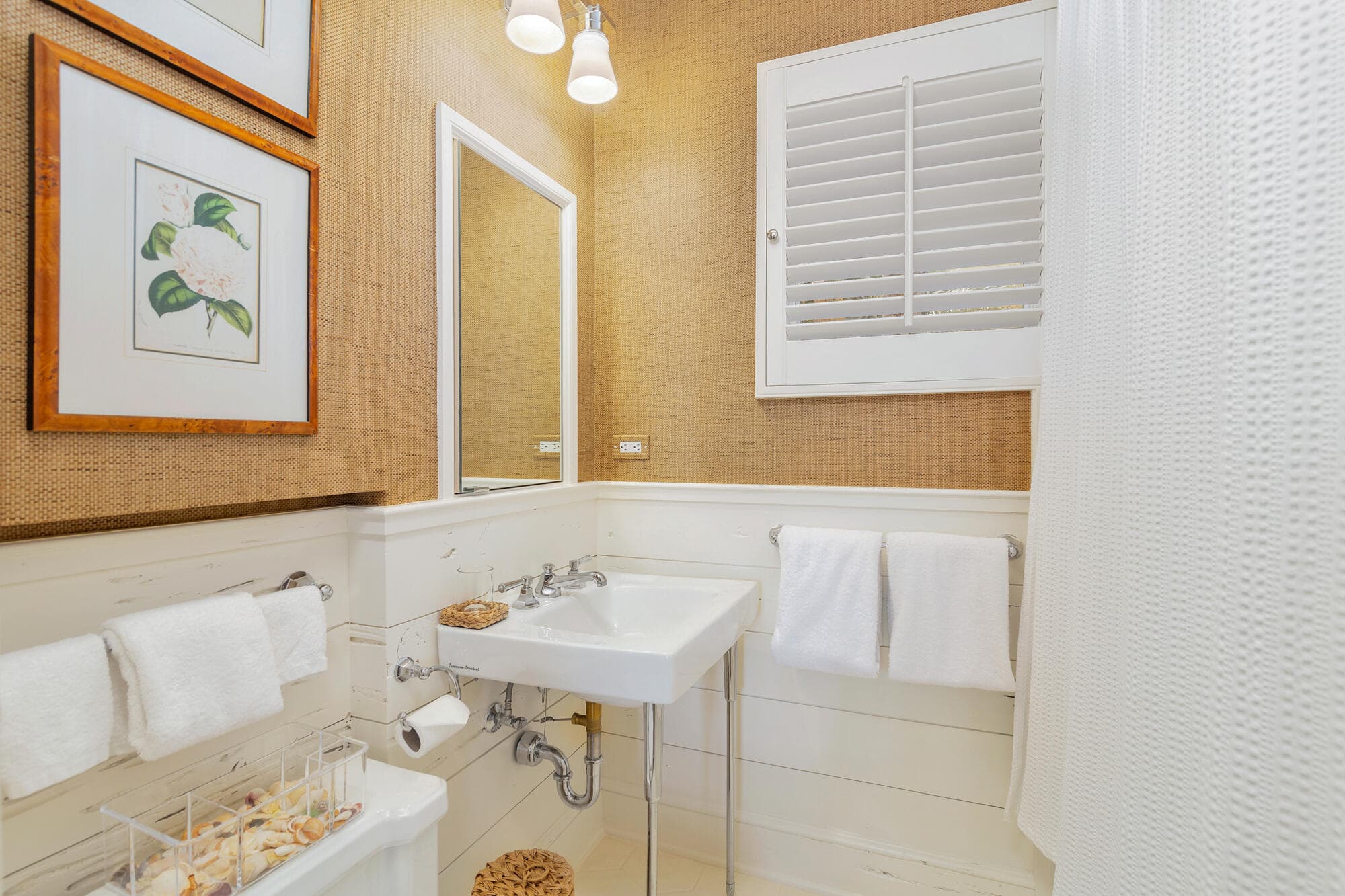 417 Peruvian Avenue 1, Palm Beach, FL 33480 — photo 14 of 21