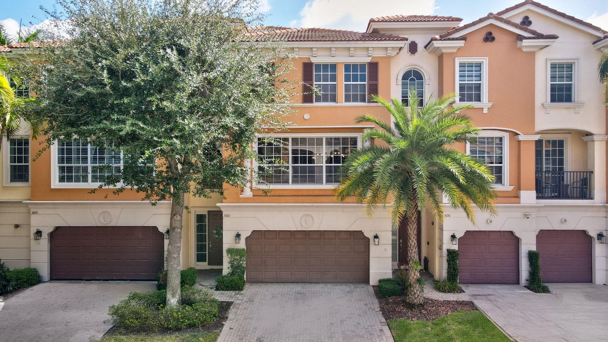 5660 NE Trieste Way, Boca Raton, FL 33487 — photo 7 of 44