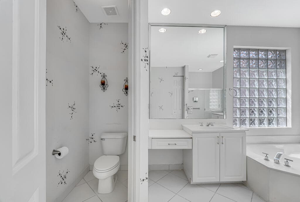 7932 Seagrape Shores Drive, Lake Worth, FL 33467 — photo 30 of 54