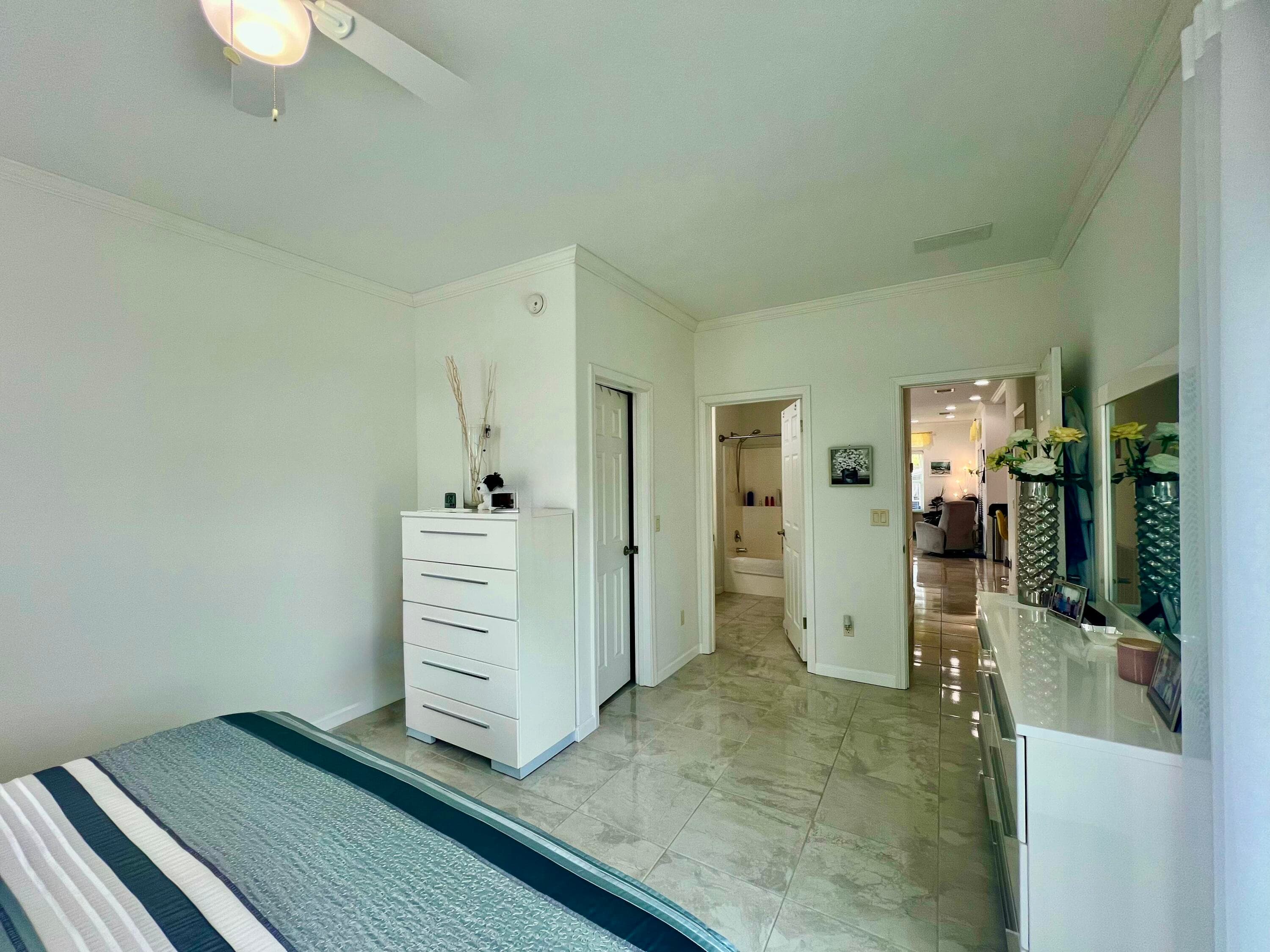 413 Hibiscus Drive, Deerfield Beach, FL 33442 — photo 19 of 39