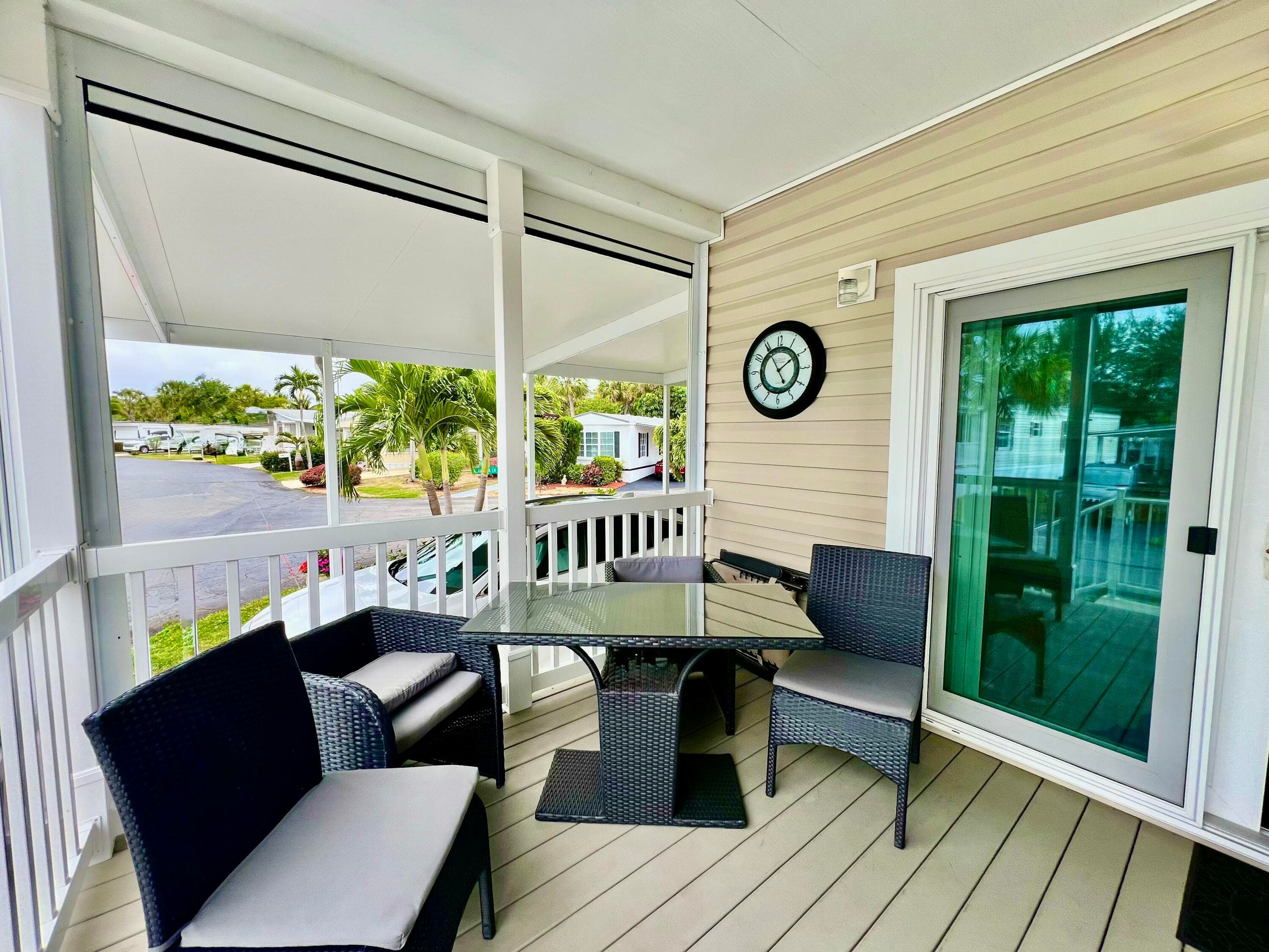 413 Hibiscus Drive, Deerfield Beach, FL 33442 — photo 30 of 39