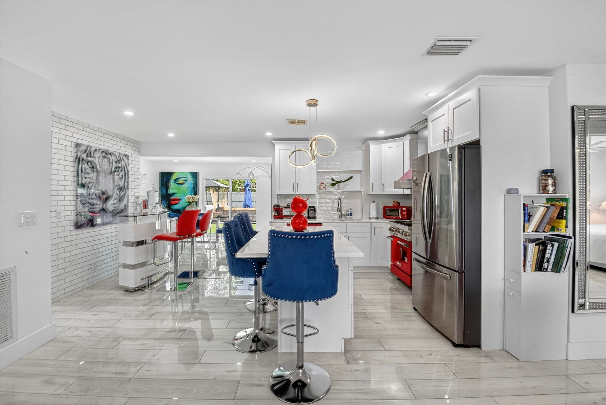 449 SW 4th Avenue, Boynton Beach, FL 33435 — photo 9 of 56