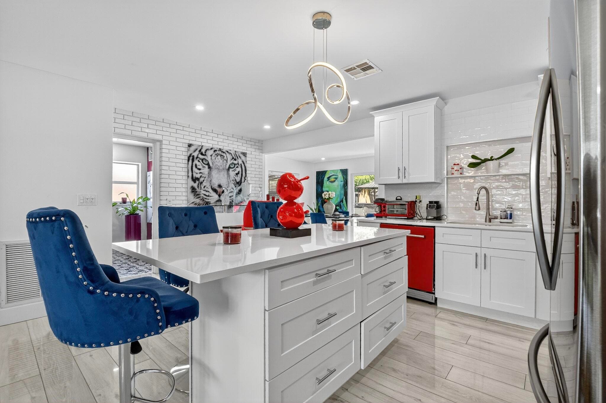 449 SW 4th Avenue, Boynton Beach, FL 33435 — photo 12 of 56