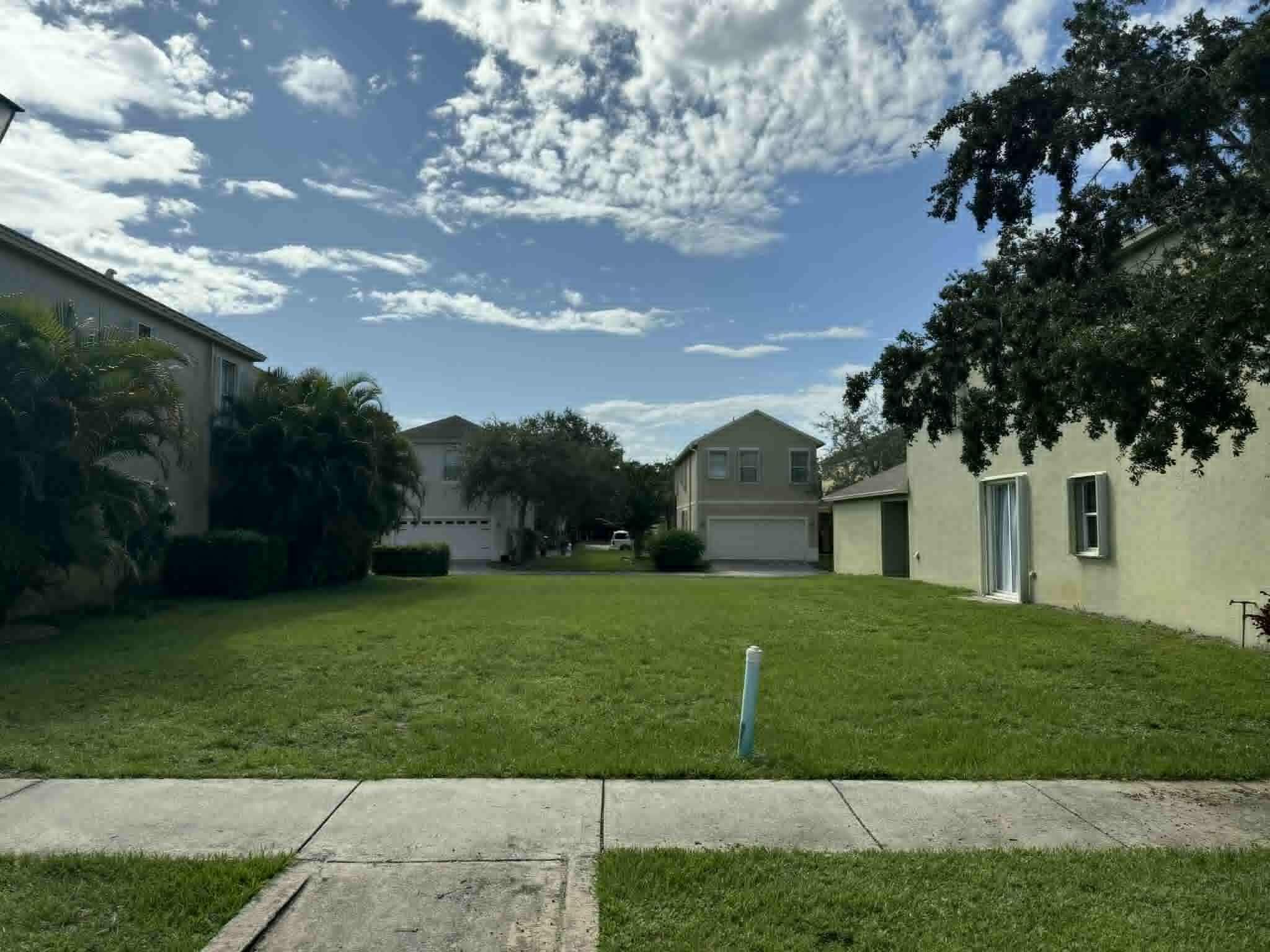 2527 SE Ruskin Drive, Port St. Lucie, FL 34952 — photo 2 of 34