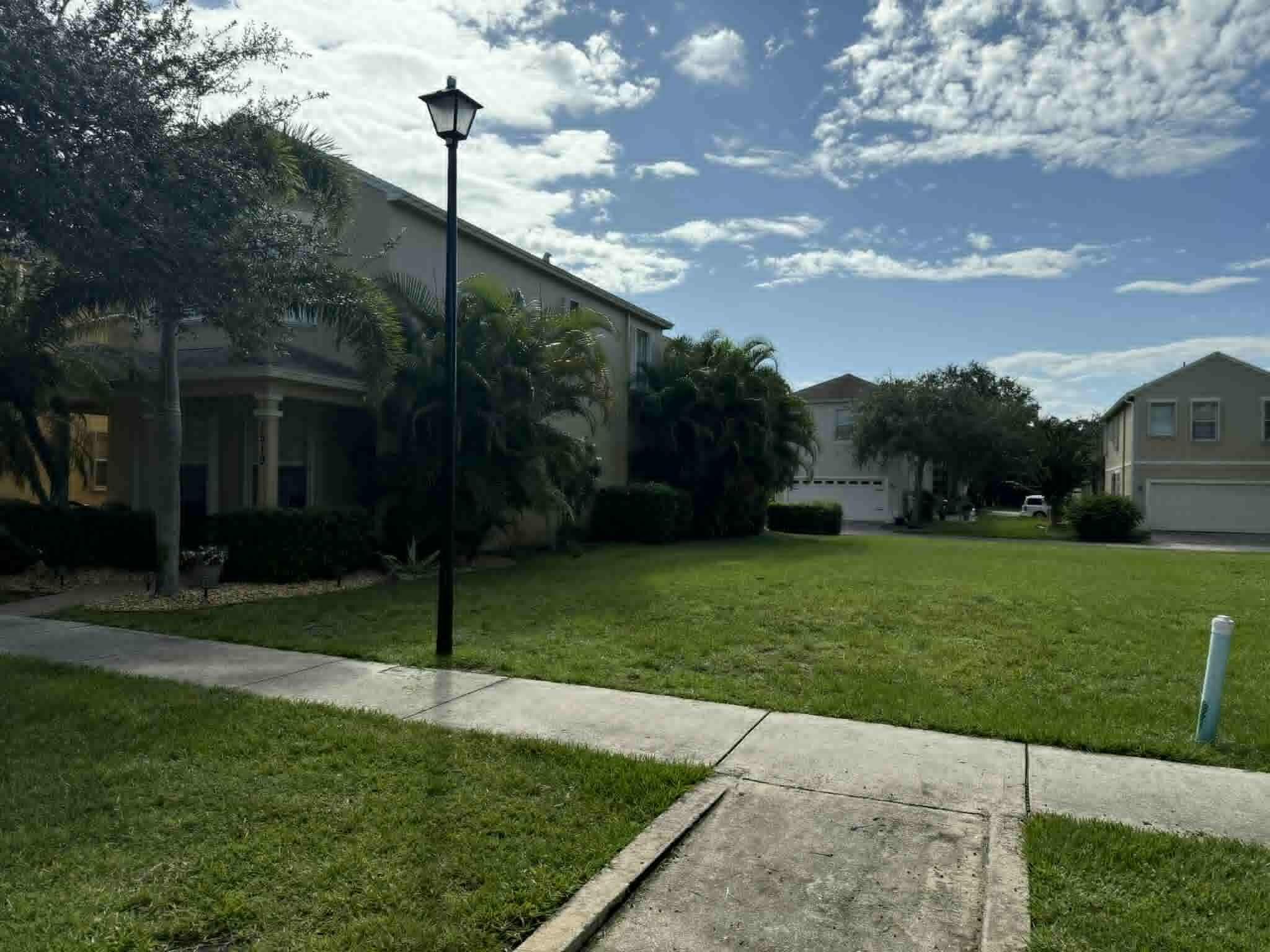 2527 SE Ruskin Drive, Port St. Lucie, FL 34952 — photo 3 of 34