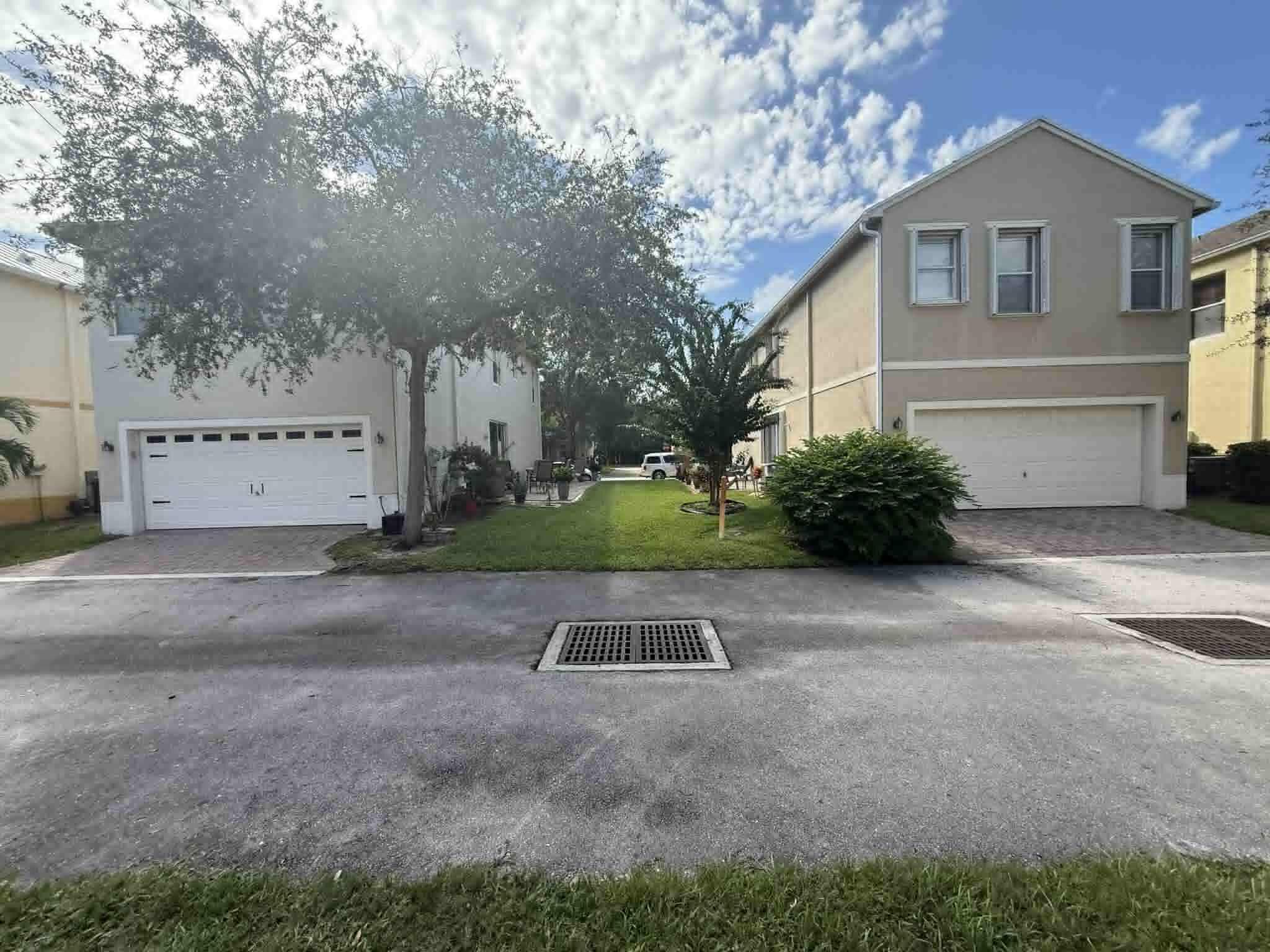 2527 SE Ruskin Drive, Port St. Lucie, FL 34952 — photo 12 of 34