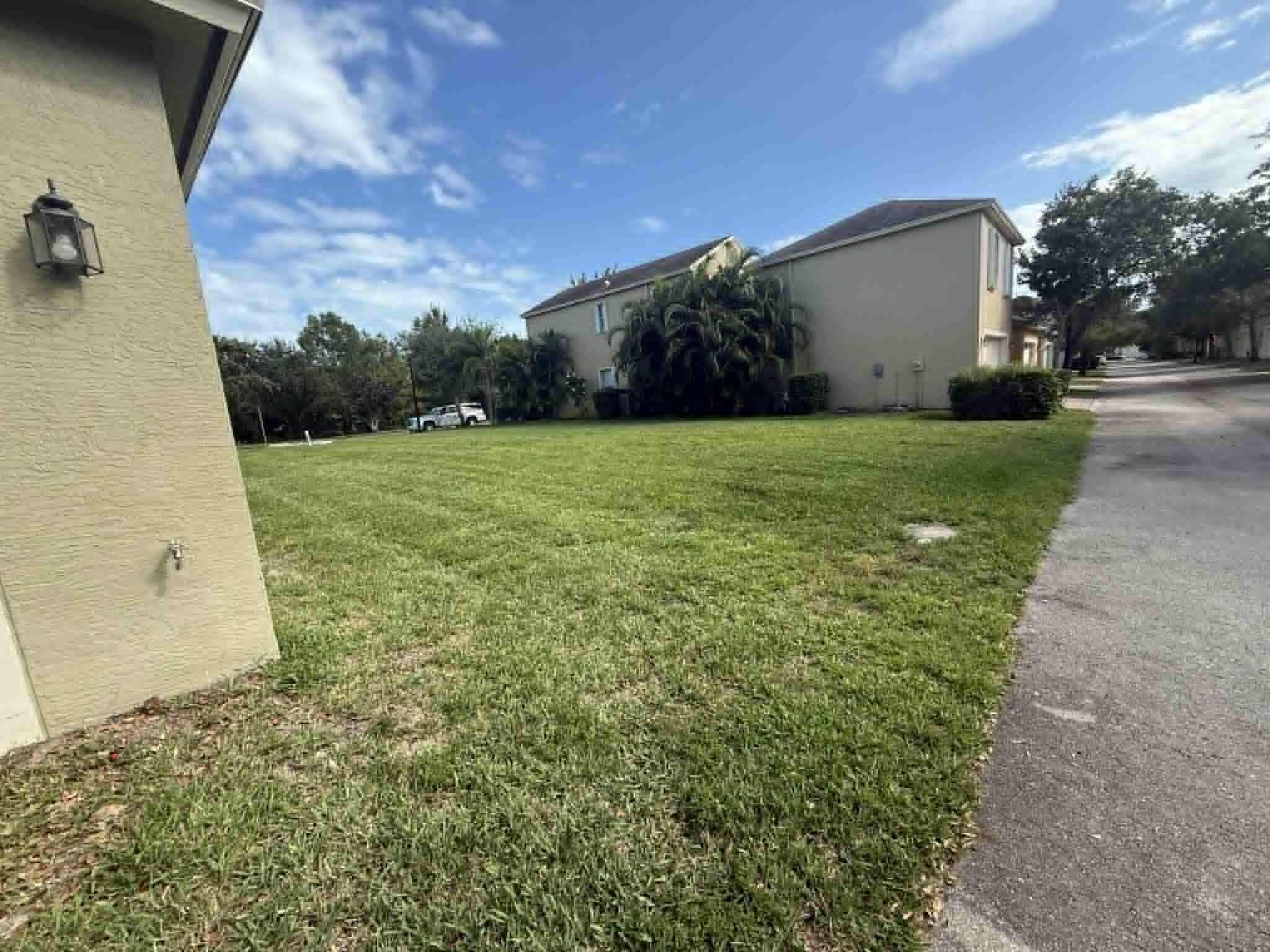 2527 SE Ruskin Drive, Port St. Lucie, FL 34952 — photo 17 of 34