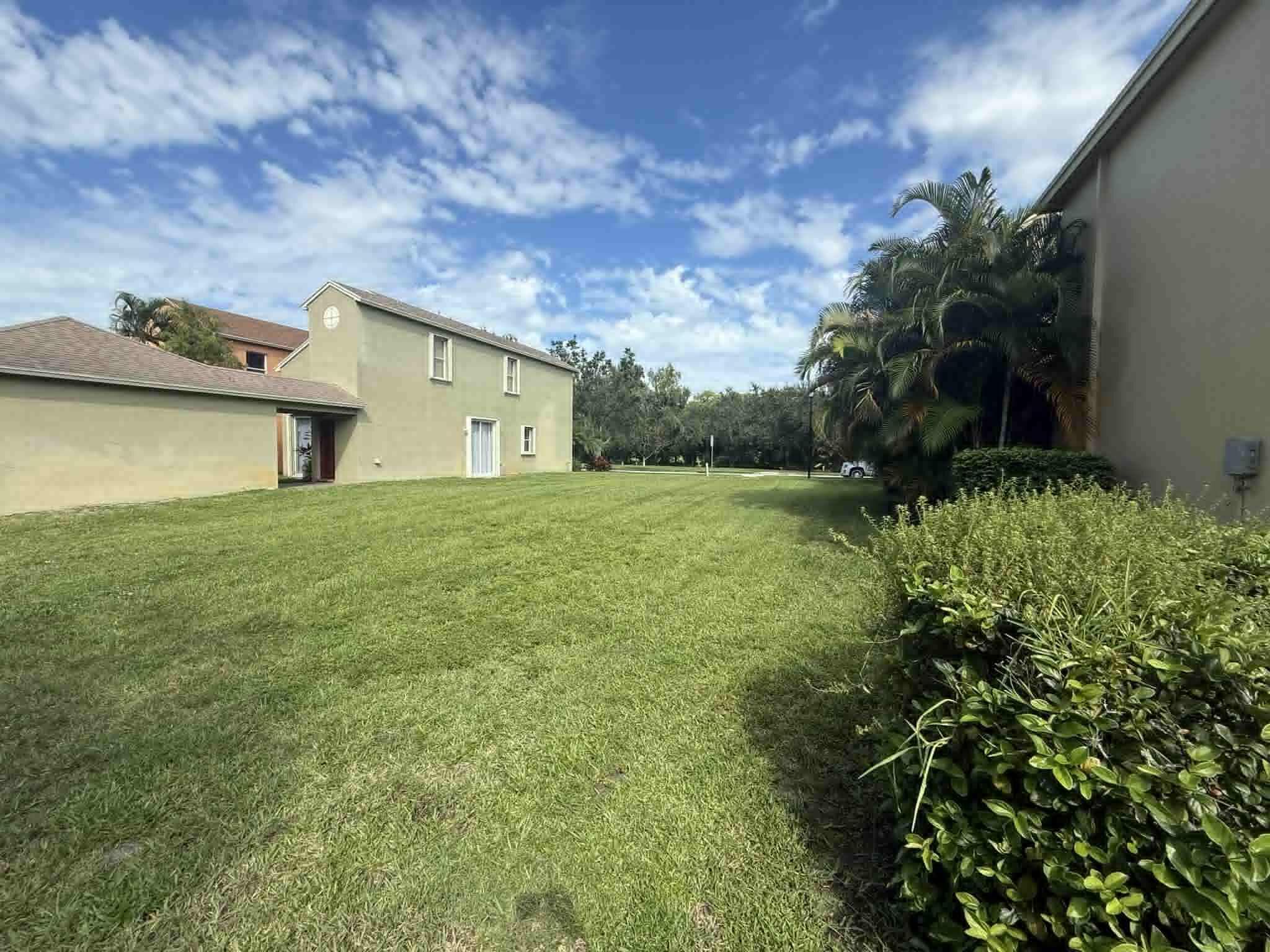 2527 SE Ruskin Drive, Port St. Lucie, FL 34952 — photo 21 of 34