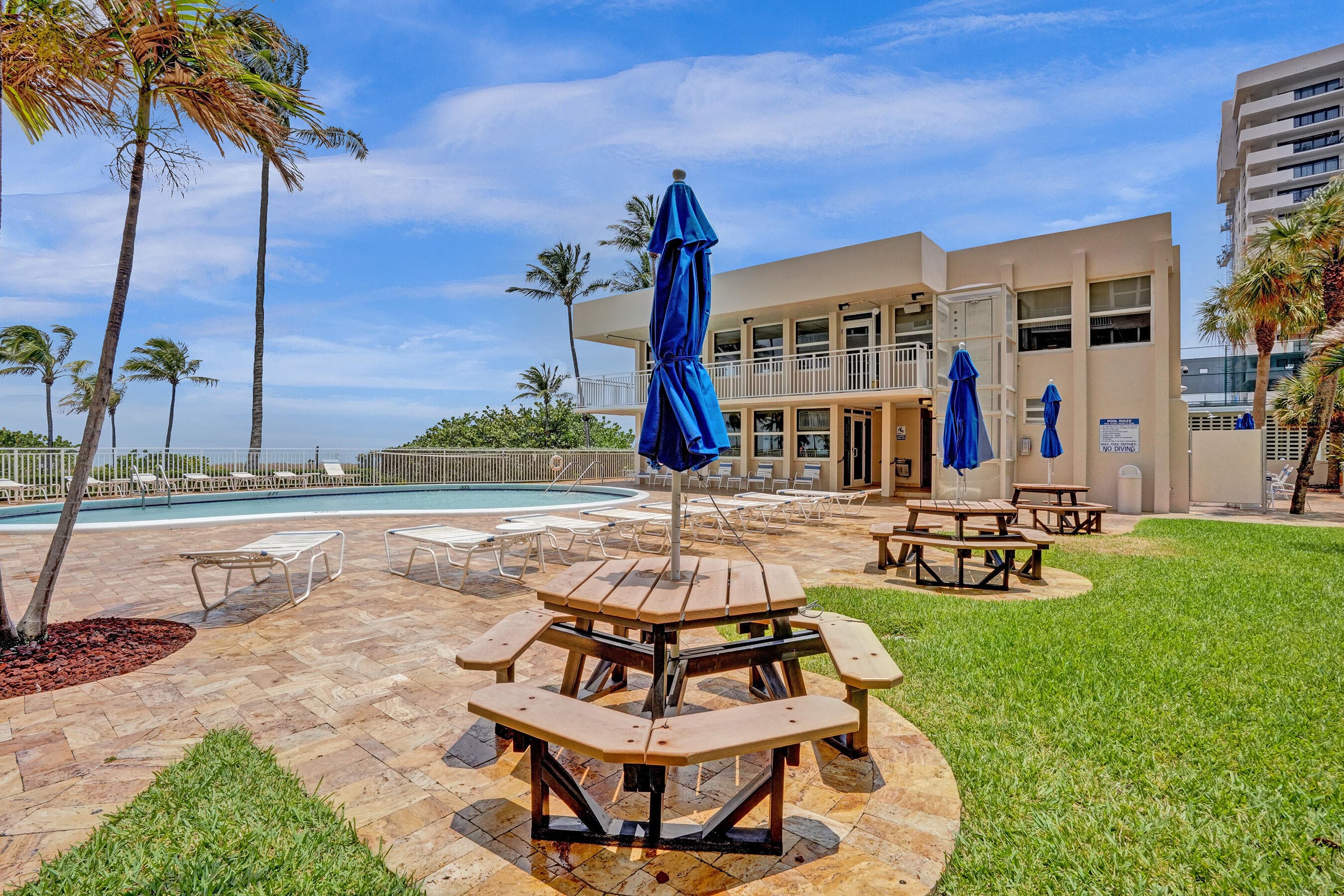 5200 N Ocean Boulevard 1510b, Lauderdale-By-The-Sea, FL 33308 — photo 39 of 50