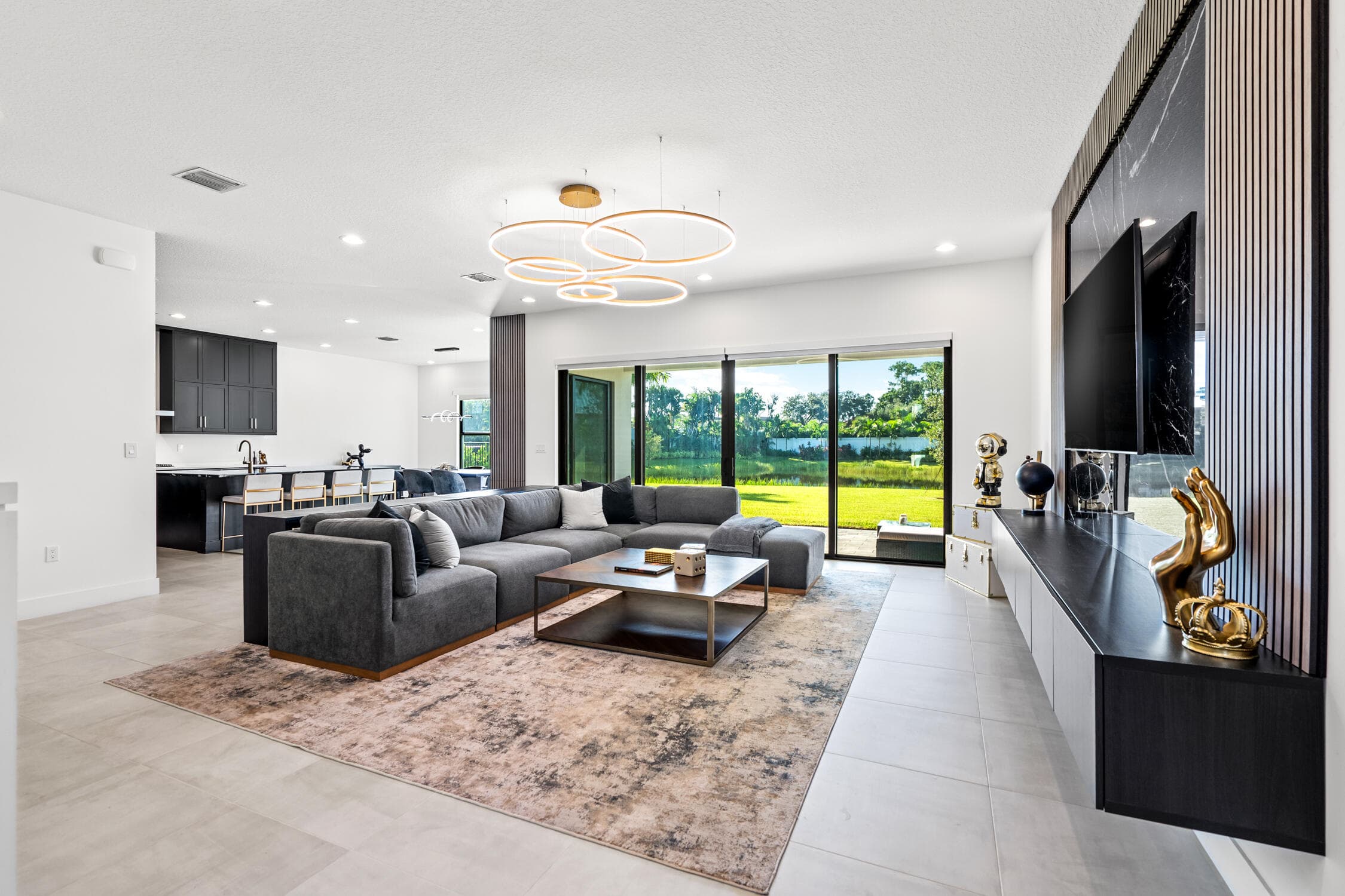 8258 Essex Country Club Drive, Boca Raton, FL 33434 — photo 5 of 70