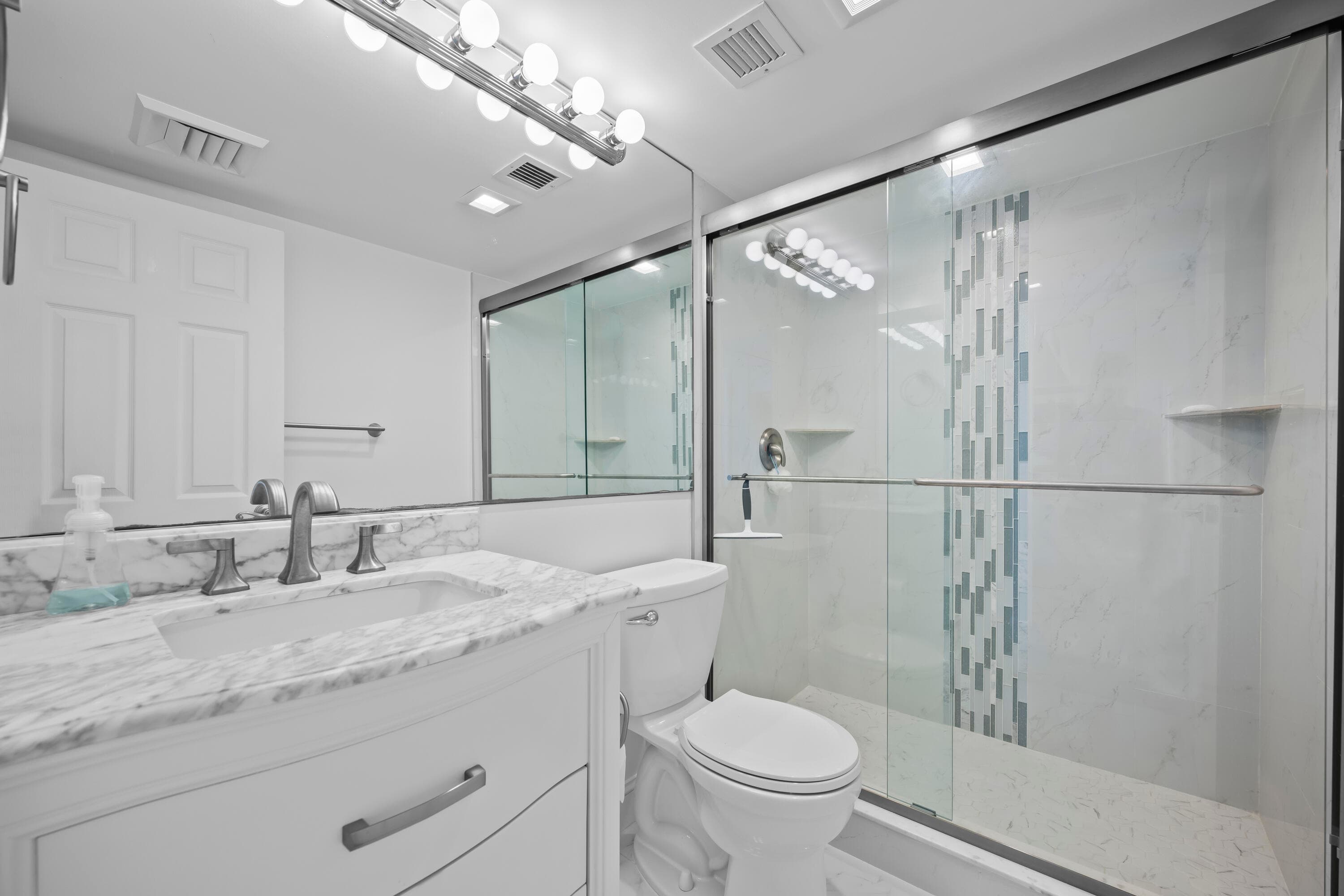 134 Lakeshore Drive 814, North Palm Beach, FL 33408 — photo 17 of 29
