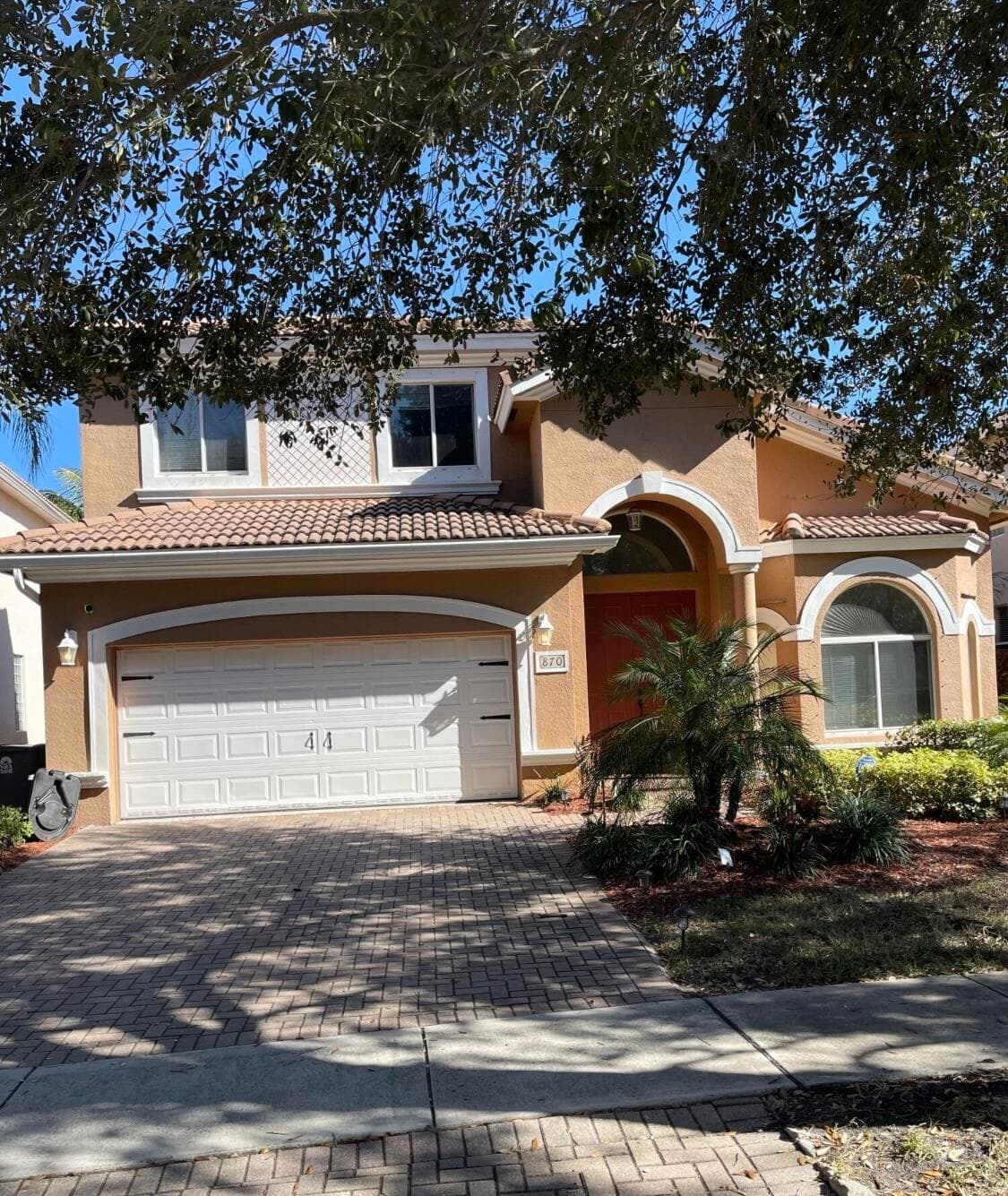 870 Gazetta Way, West Palm Beach, FL 33413 — photo