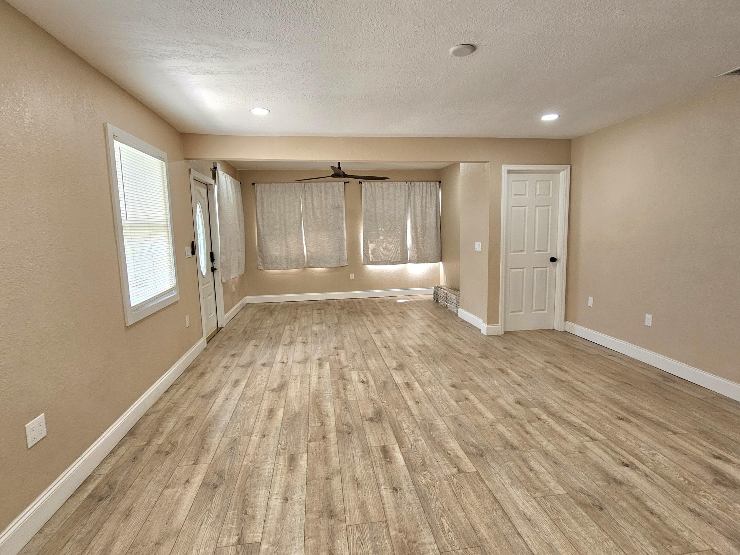 1806 SW 2 Avenue, Okeechobee, FL 34974 — photo 4 of 46