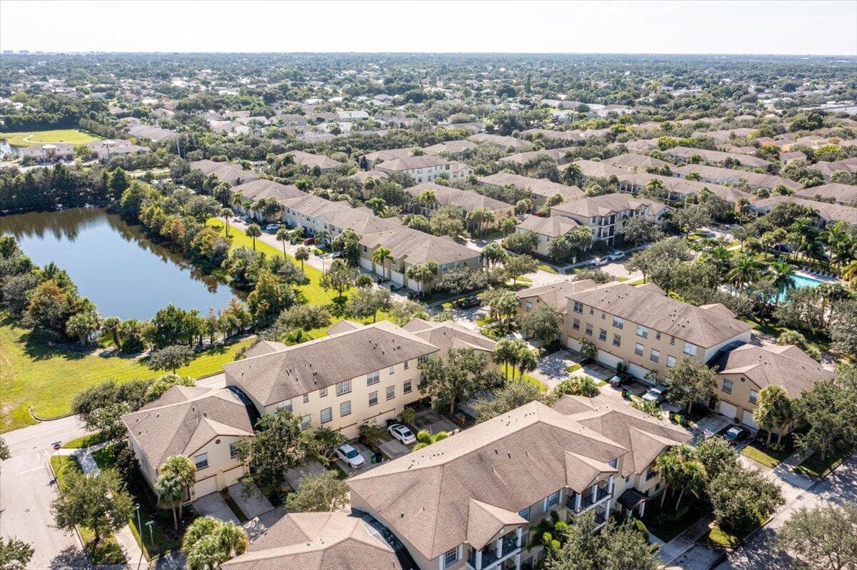 2527 SE Ruskin Drive, Port St. Lucie, FL 34952 — photo 33 of 34