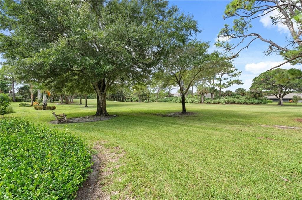 110 Prestwick Circle, Vero Beach, FL 32967 — photo 26 of 36