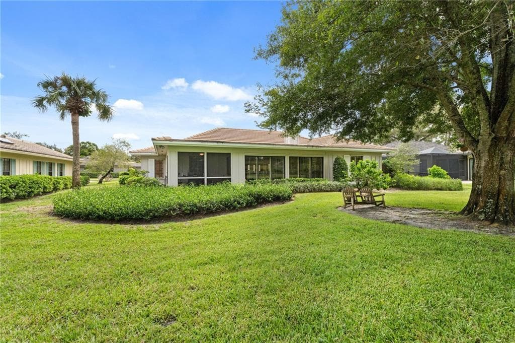 110 Prestwick Circle, Vero Beach, FL 32967 — photo 27 of 36