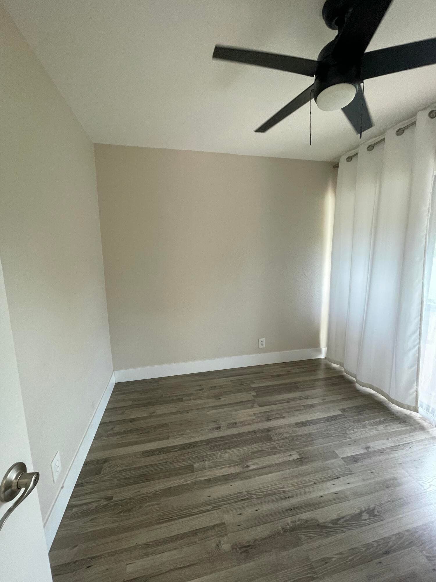 307 Liberty Court, Deerfield Beach, FL 33442 — photo 4 of 27