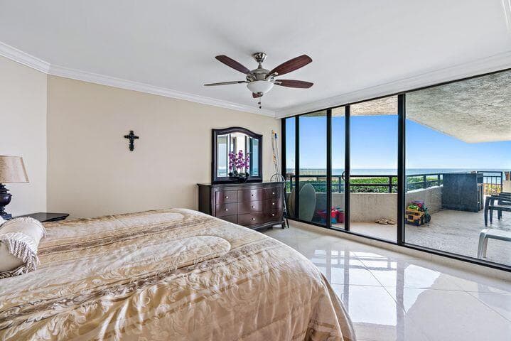 3560 S Ocean Boulevard 200, South Palm Beach, FL 33480 — photo 3 of 30