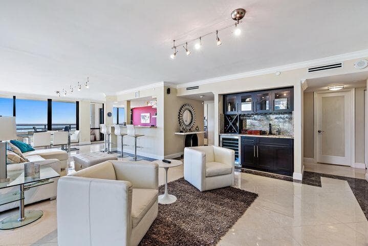 3560 S Ocean Boulevard 200, South Palm Beach, FL 33480 — photo 13 of 30