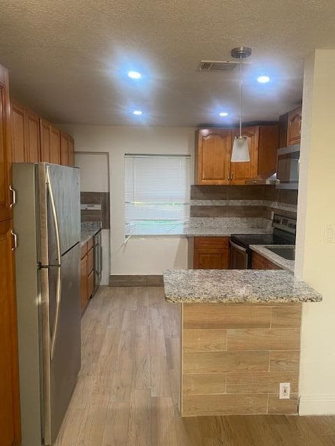 312 N 27th Street, Fort Pierce, FL 34947 — photo 5 of 10