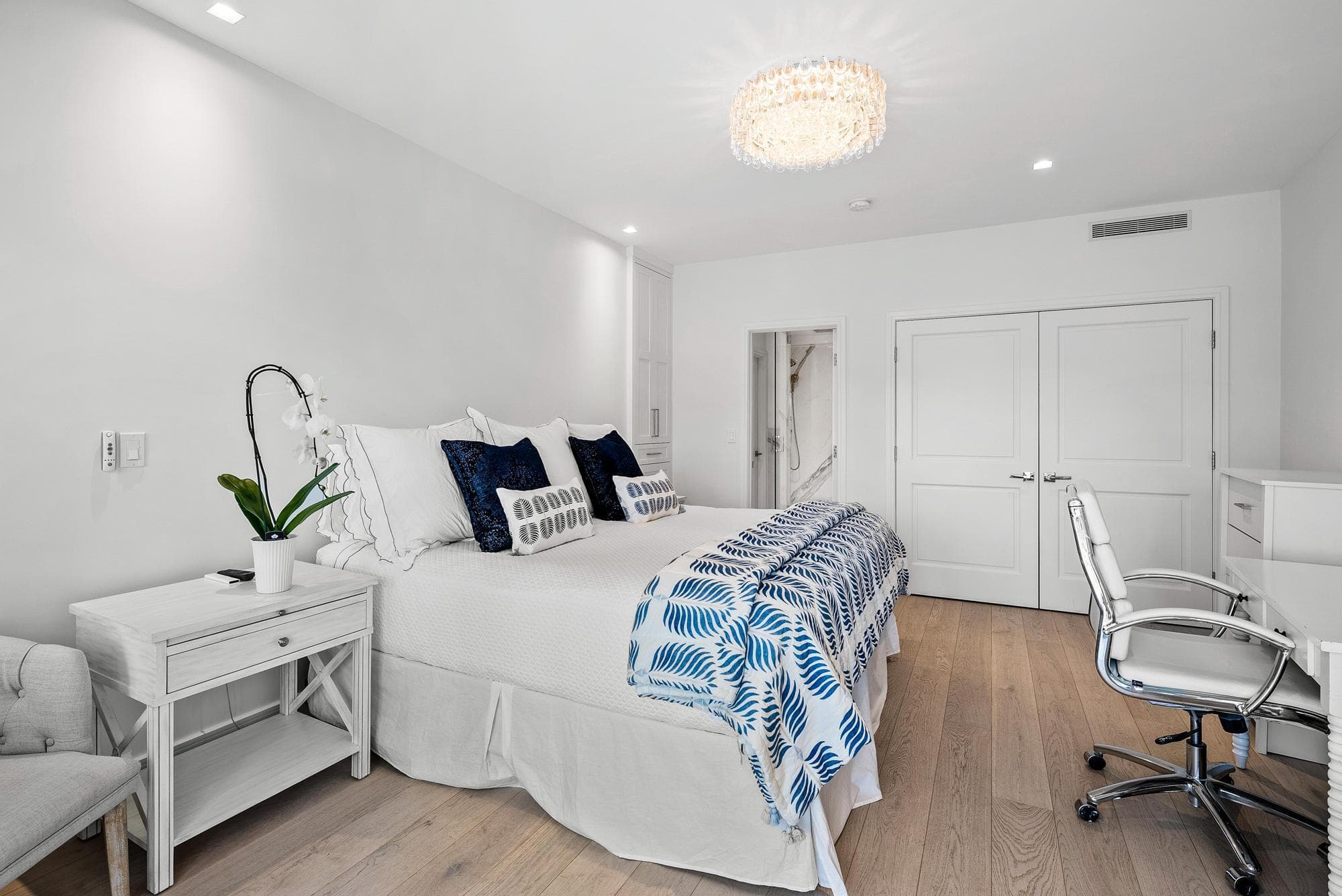 389 S Lake Drive 2g, Palm Beach, FL 33480 — photo 16 of 37