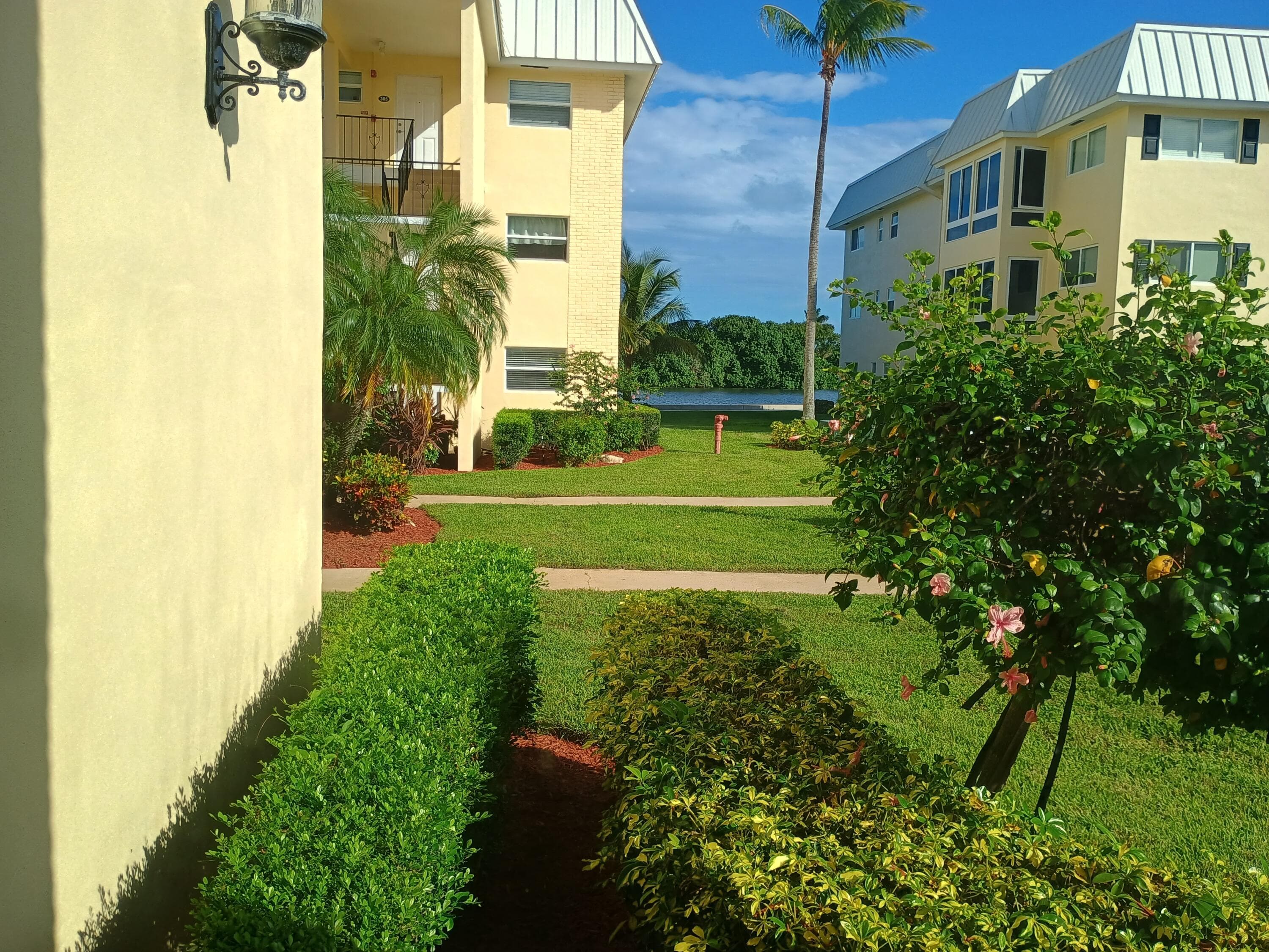 3 Colonial Club Drive 100, Boynton Beach, FL 33435 — photo 2 of 27