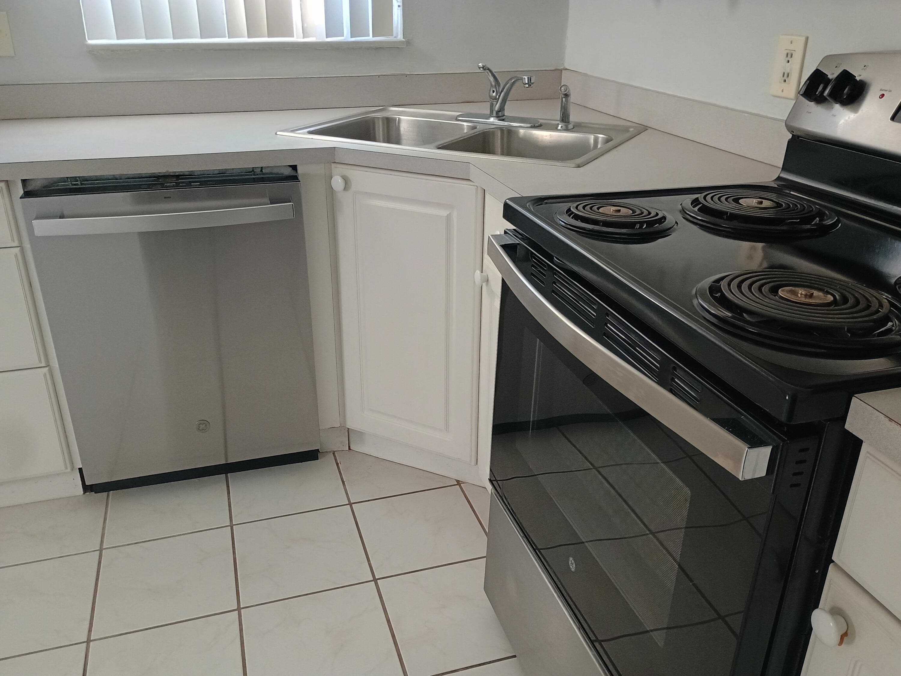 3 Colonial Club Drive 100, Boynton Beach, FL 33435 — photo 8 of 27