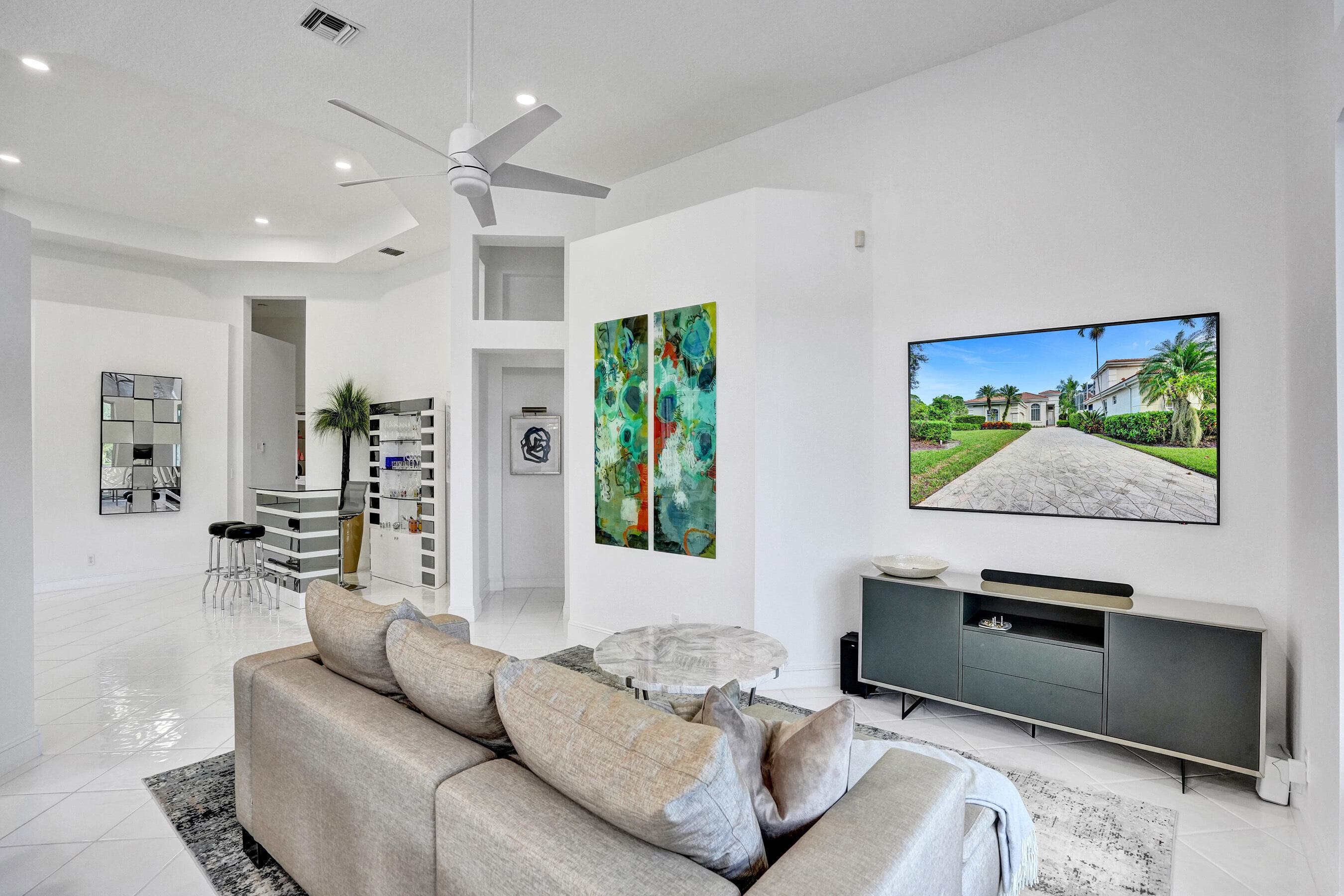 251 Isle Way, Palm Beach Gardens, FL 33418 — photo 14 of 68