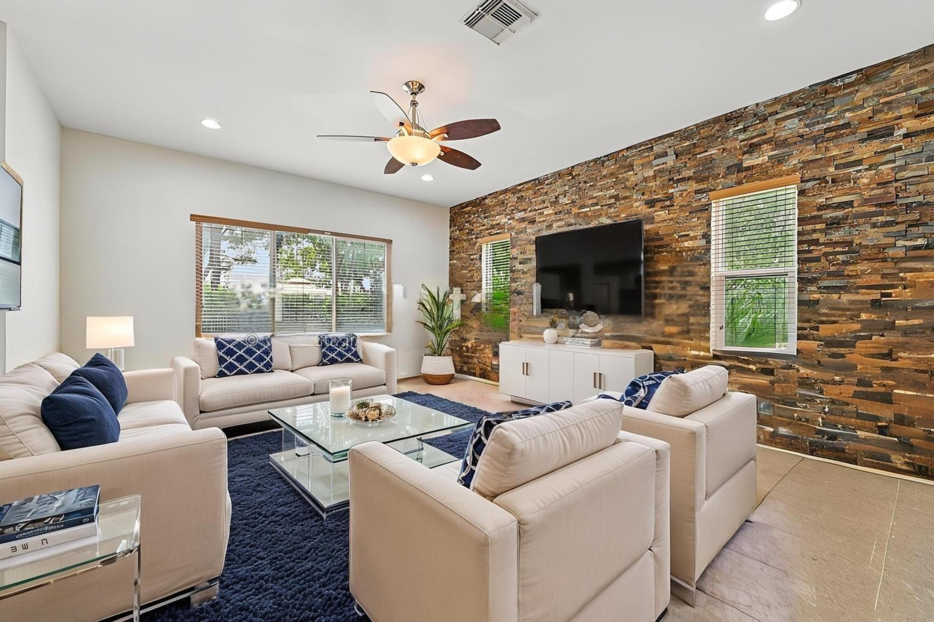 553 Gazetta Way, West Palm Beach, FL 33413 — photo 1 of 68