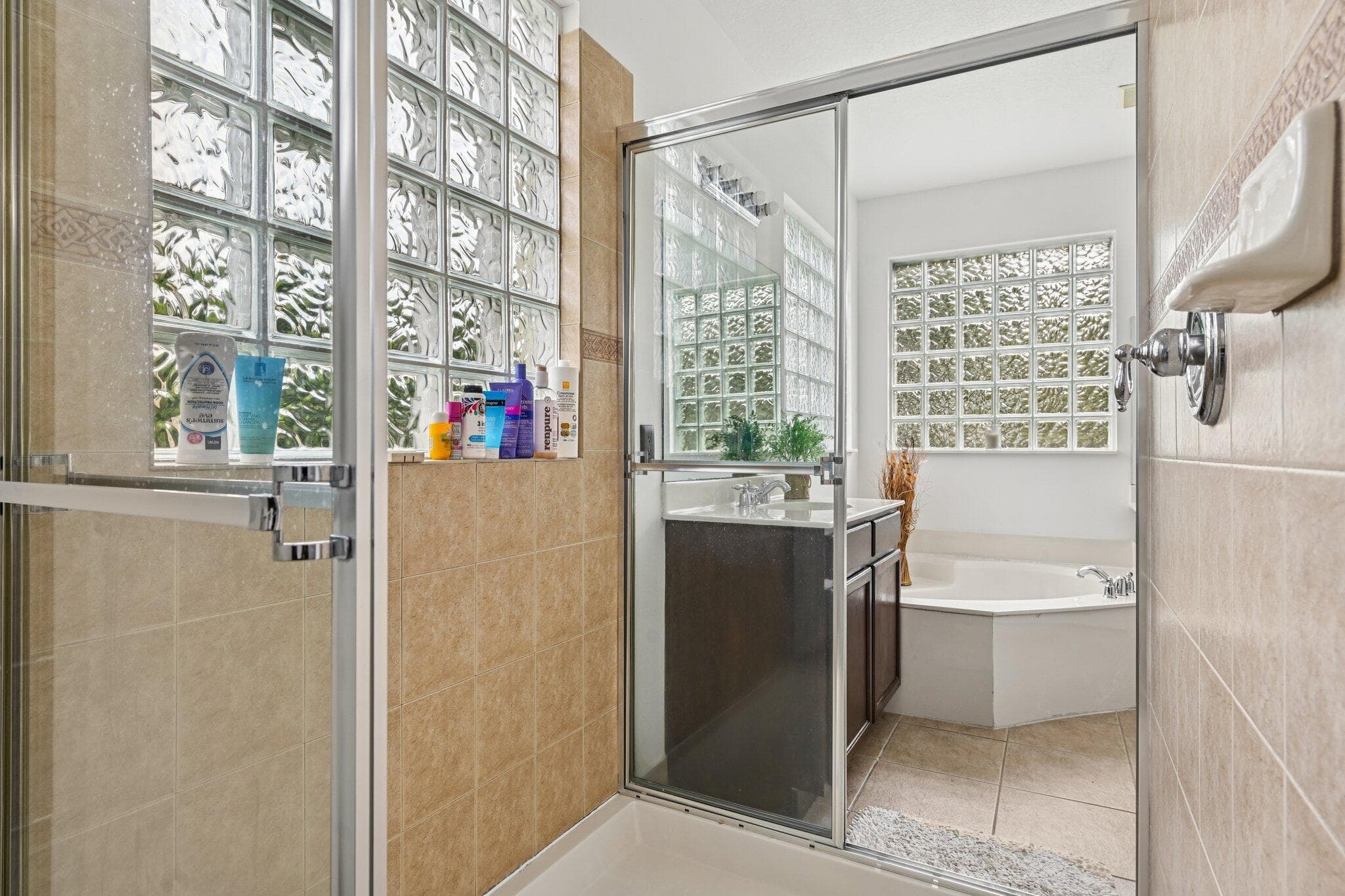 553 Gazetta Way, West Palm Beach, FL 33413 — photo 40 of 68
