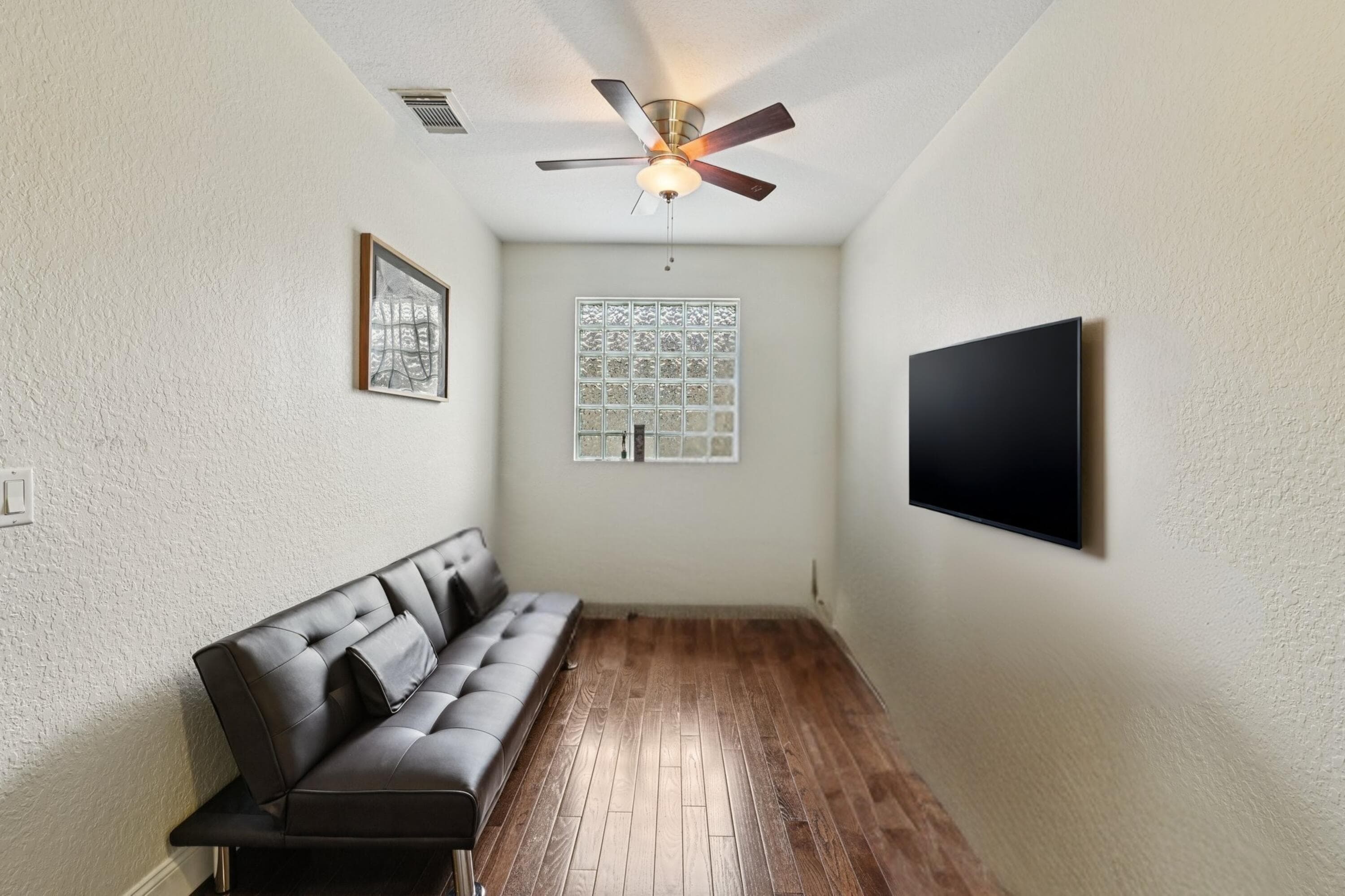 553 Gazetta Way, West Palm Beach, FL 33413 — photo 22 of 68