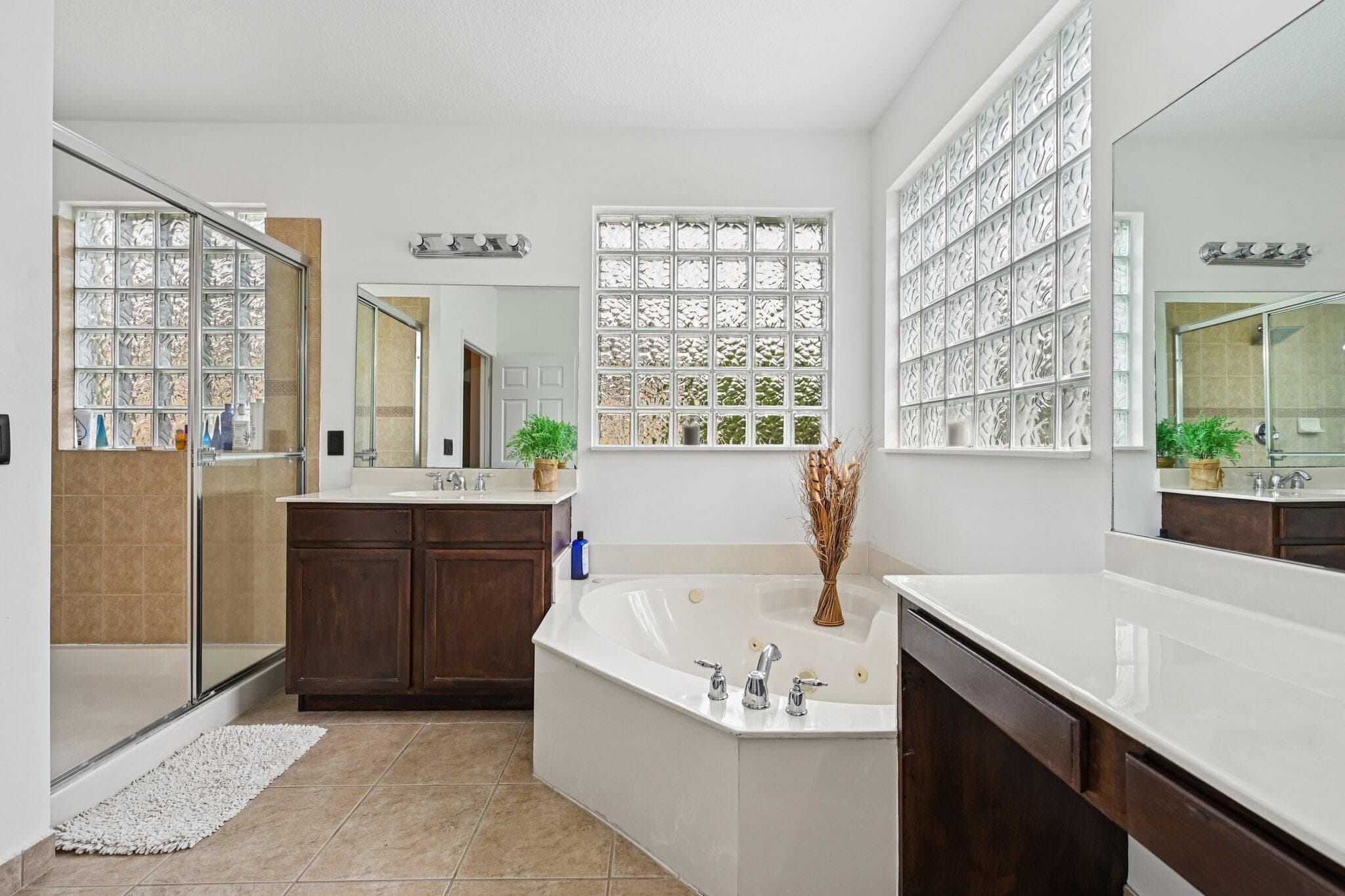 553 Gazetta Way, West Palm Beach, FL 33413 — photo 42 of 68