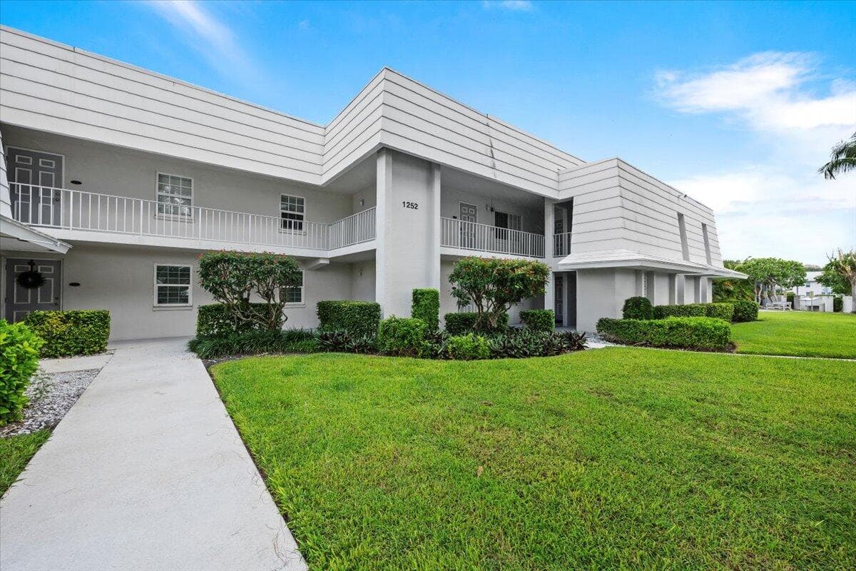 1252 N Sugar Sands Boulevard 137, Riviera Beach, FL 33404 — photo 4 of 38