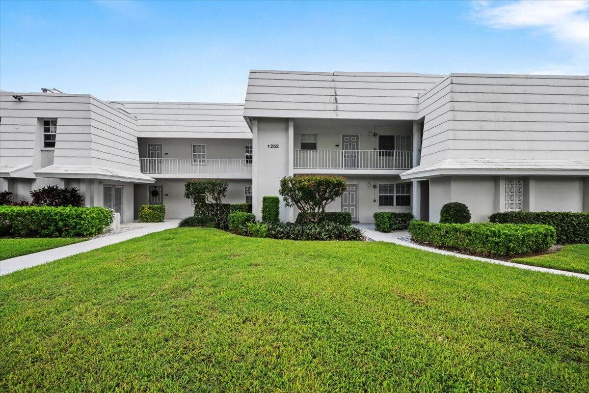 1252 N Sugar Sands Boulevard 137, Riviera Beach, FL 33404 — photo 5 of 38
