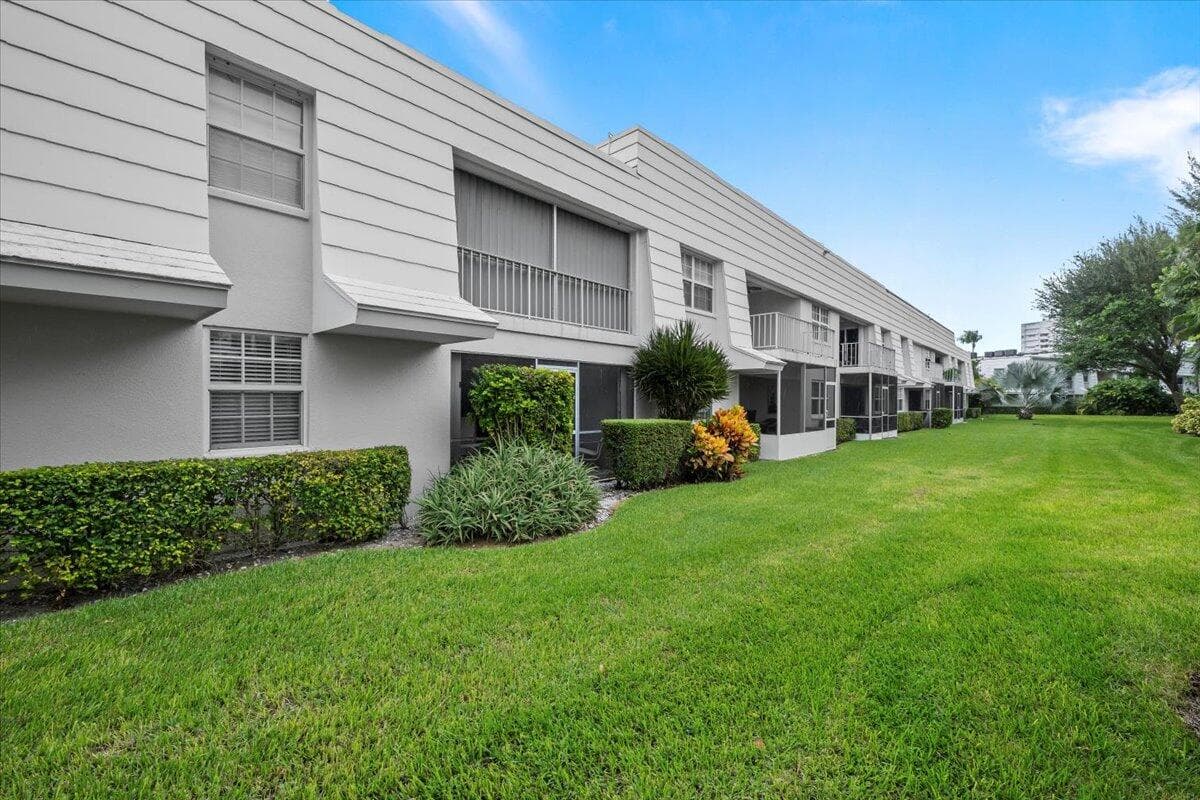 1252 N Sugar Sands Boulevard 137, Riviera Beach, FL 33404 — photo 6 of 38