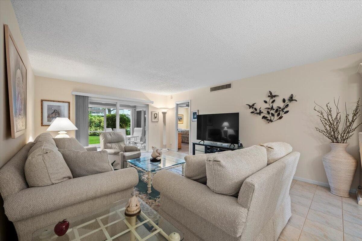 1252 N Sugar Sands Boulevard 137, Riviera Beach, FL 33404 — photo 10 of 38