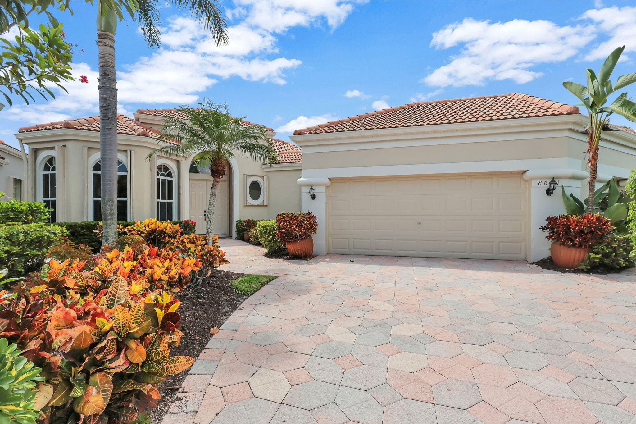 8671 Falcon Green Drive, West Palm Beach, FL 33412 — photo 2 of 37