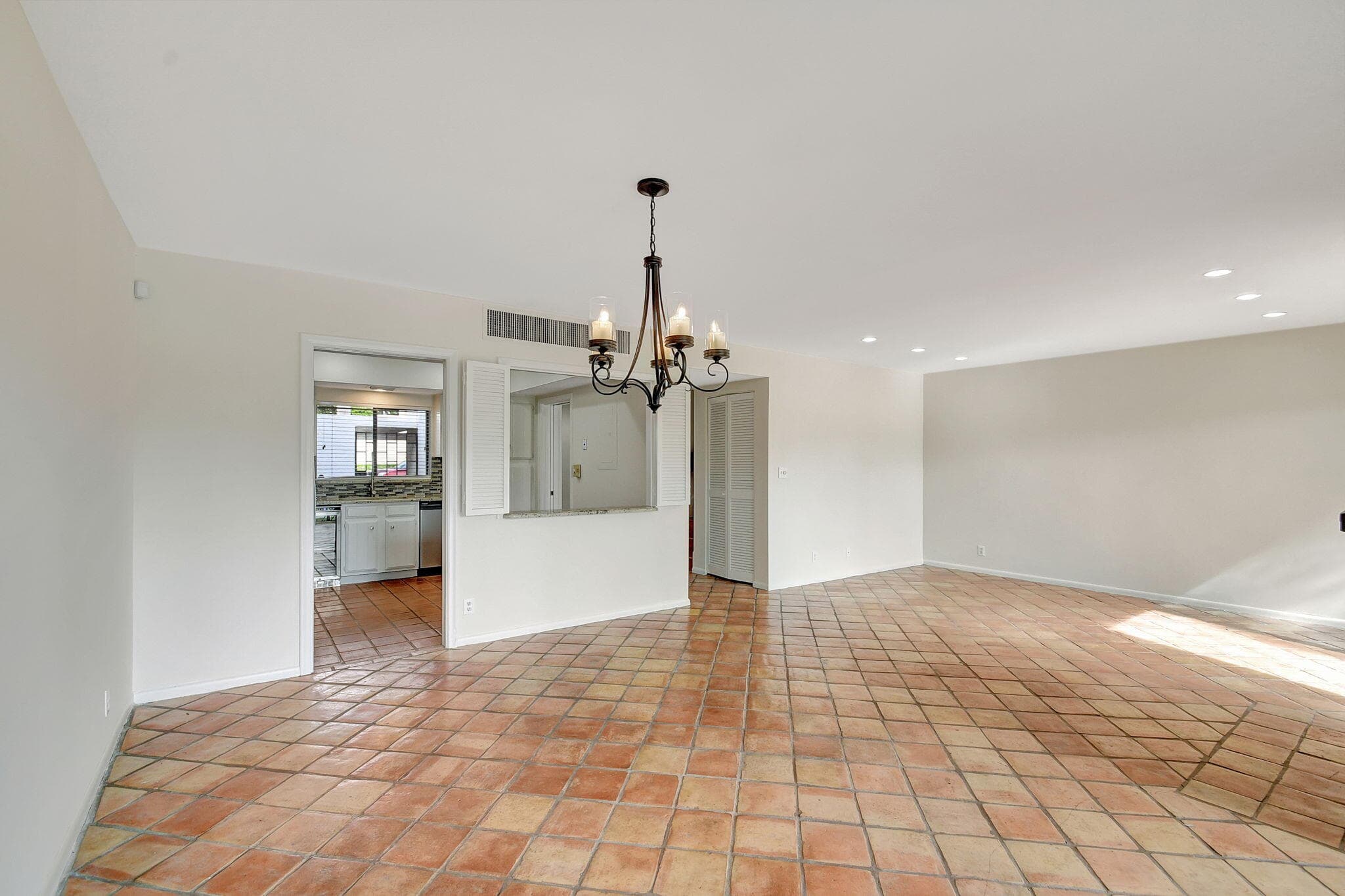 1906 Presidential Way 1-c, West Palm Beach, FL 33401 — photo 13 of 64