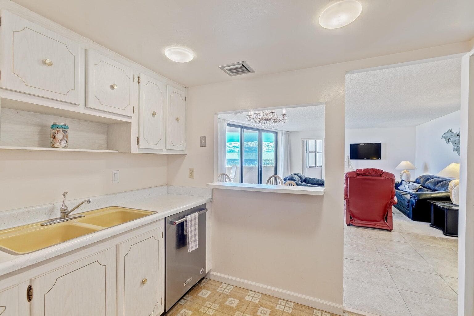 2800 N Ocean Drive B - 6d, Singer Island, FL 33404 — photo 10 of 65
