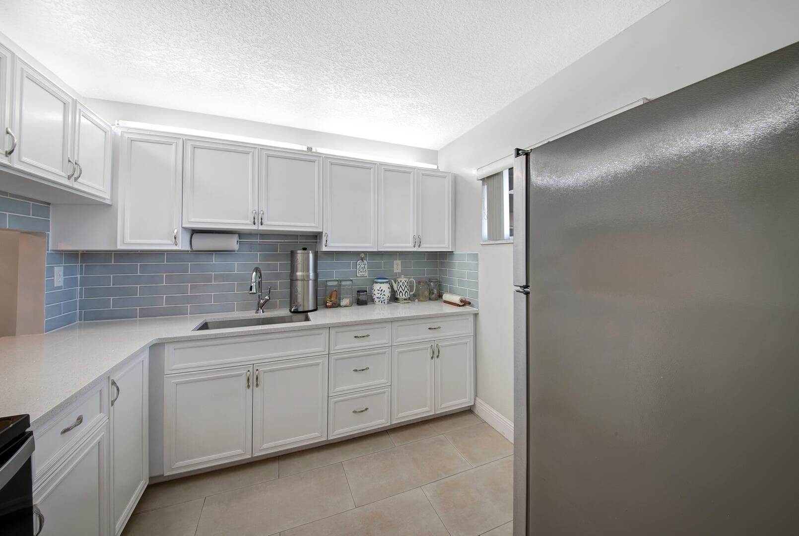 2812 S Garden Drive 109, Lake Worth, FL 33461 — photo 8 of 24