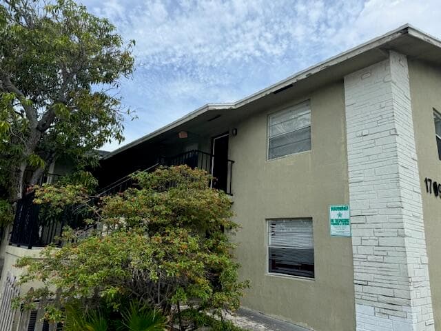 1709 S Federal Highway 6, Lake Worth Beach, FL 33460 — photo 1 of 34
