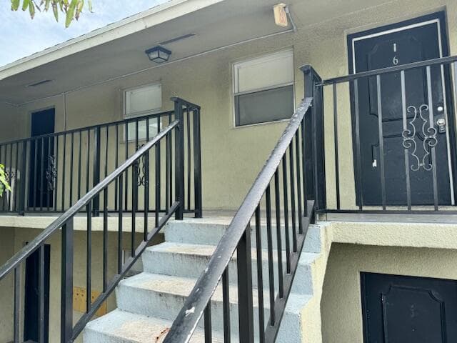 1709 S Federal Highway 6, Lake Worth Beach, FL 33460 — photo 2 of 34