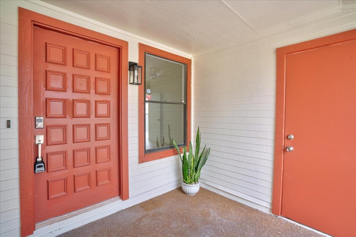 3 Fawlkland Circle, Boynton Beach, FL 33426 — photo 4 of 54