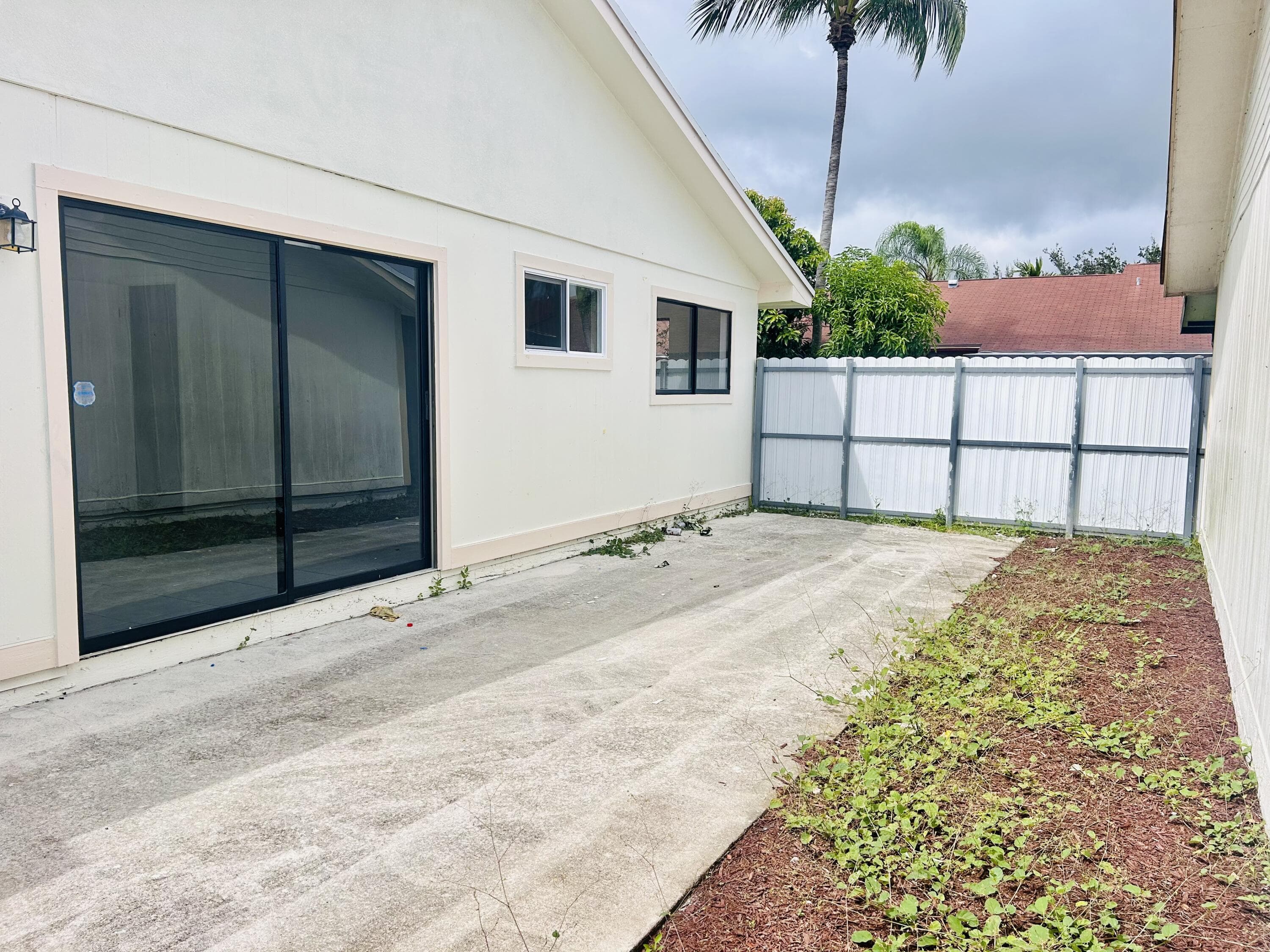3 Fawlkland Circle, Boynton Beach, FL 33426 — photo 35 of 54