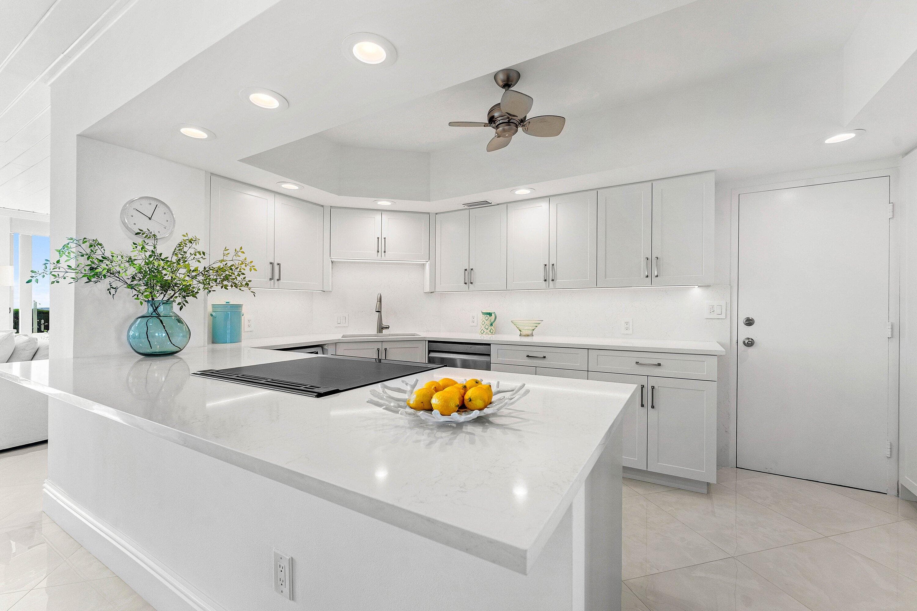 1225 S Ocean Boulevard 105, Delray Beach, FL 33483 — photo 12 of 42