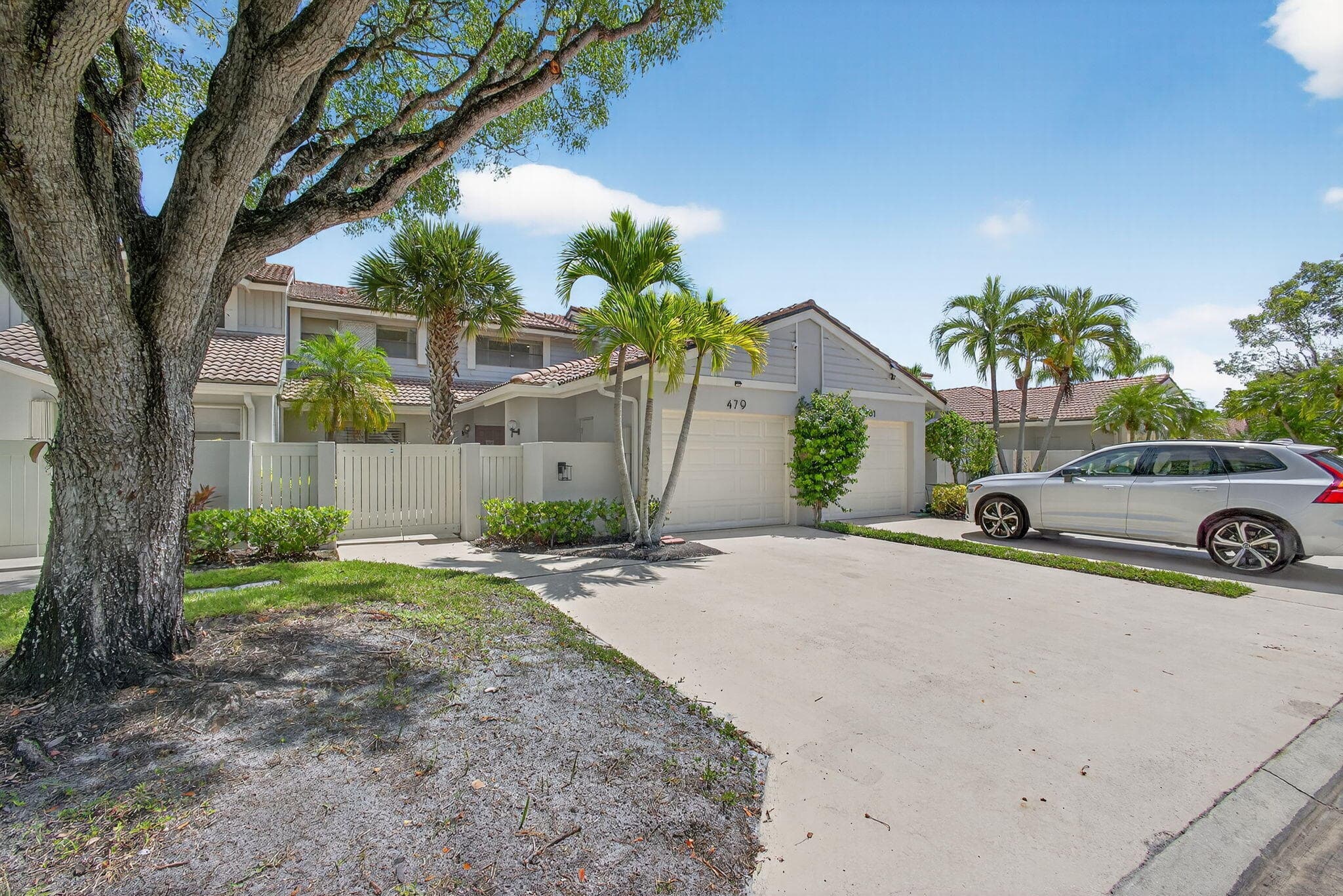 479 Prestwick Circle, Palm Beach Gardens, FL 33418 — photo 3 of 90