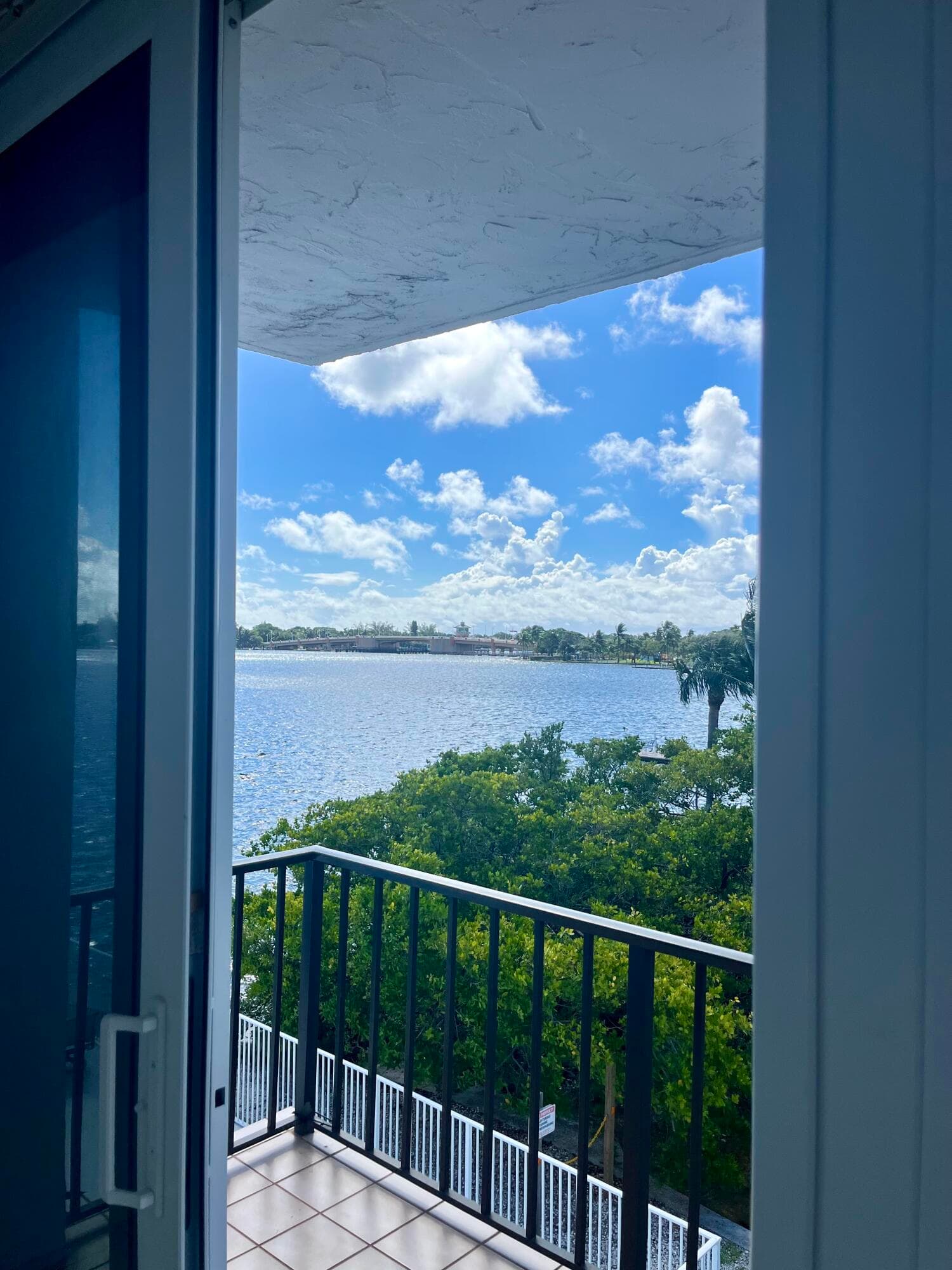 301 Croton Avenue 305, Lantana, FL 33462 — photo 18 of 27