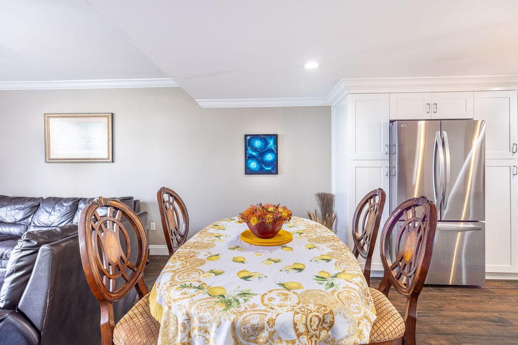 1038 Jeffery Street, Boca Raton, FL 33487 — photo 9 of 47
