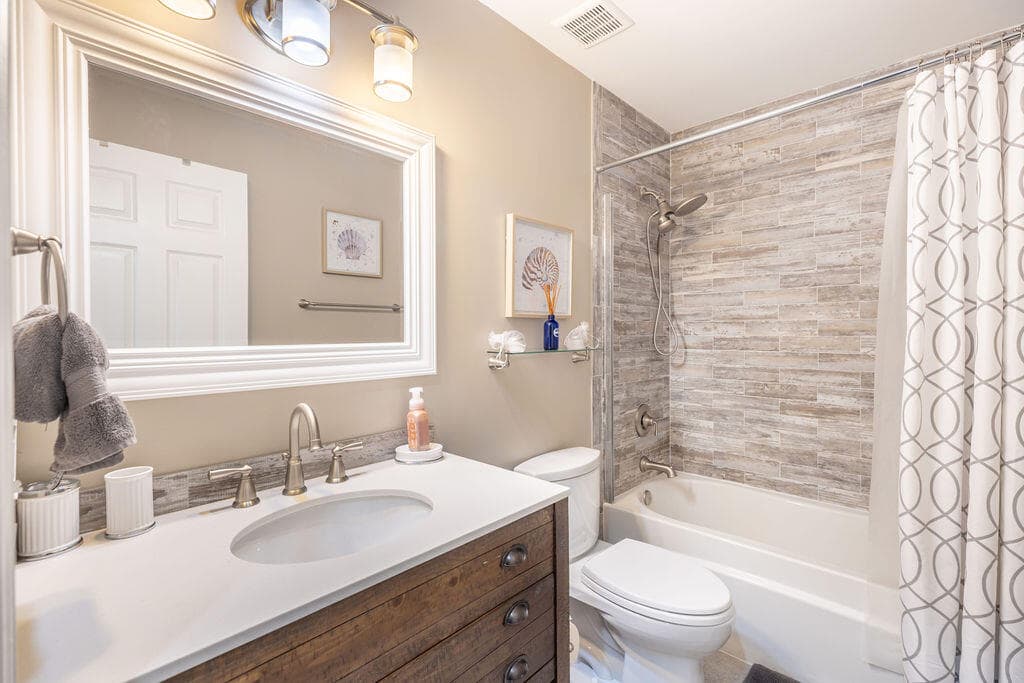 1038 Jeffery Street, Boca Raton, FL 33487 — photo 24 of 47