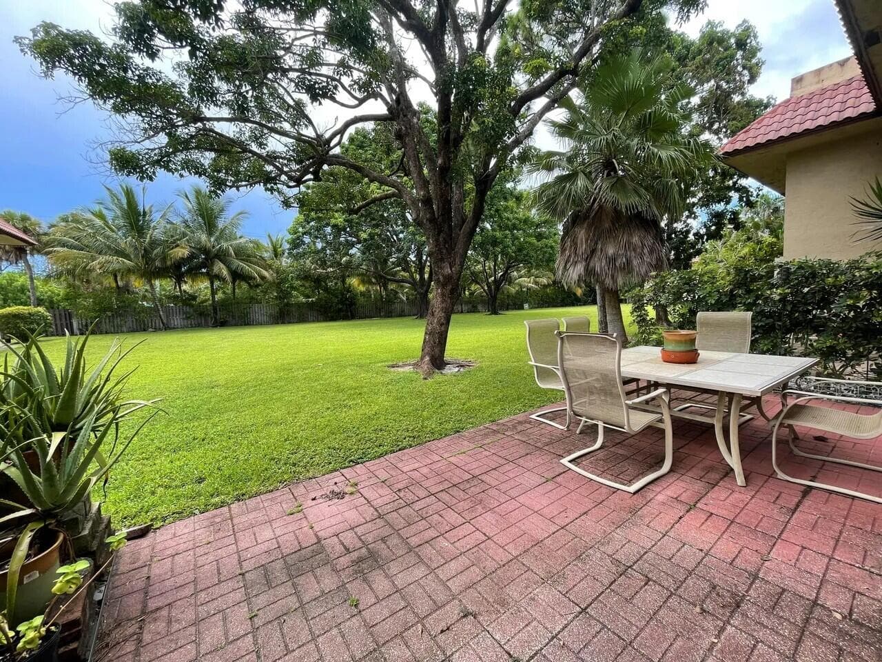 5975 Forest Hill Boulevard 101, West Palm Beach, FL 33415 — photo 13 of 14
